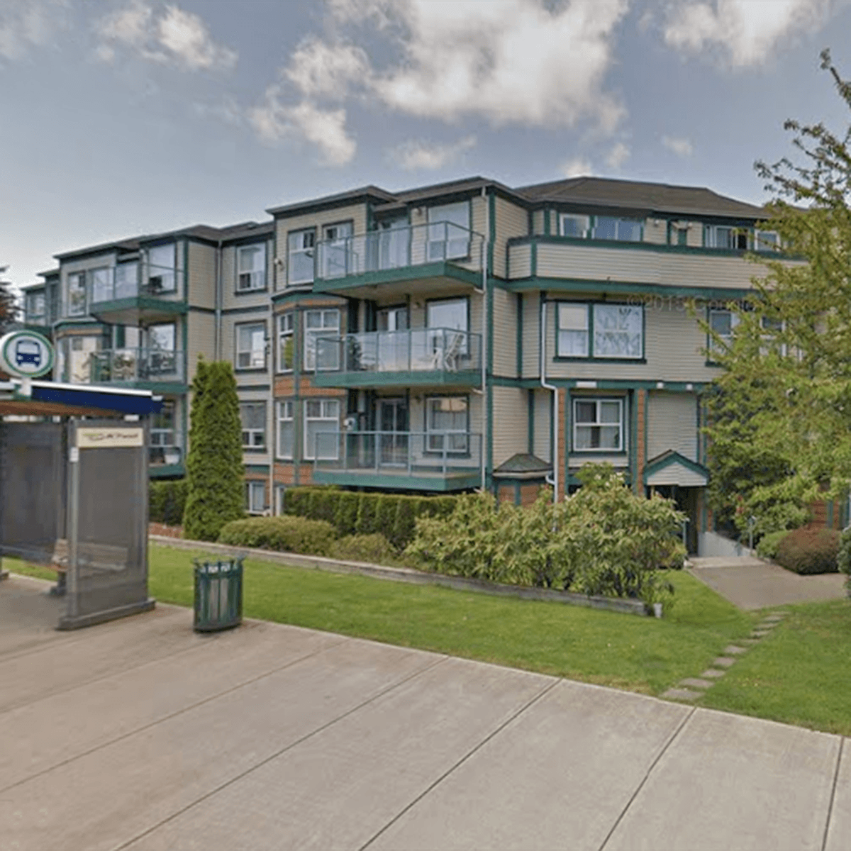 Chelsea Green Victoria, BC 899 Darwin Ave liv.rent