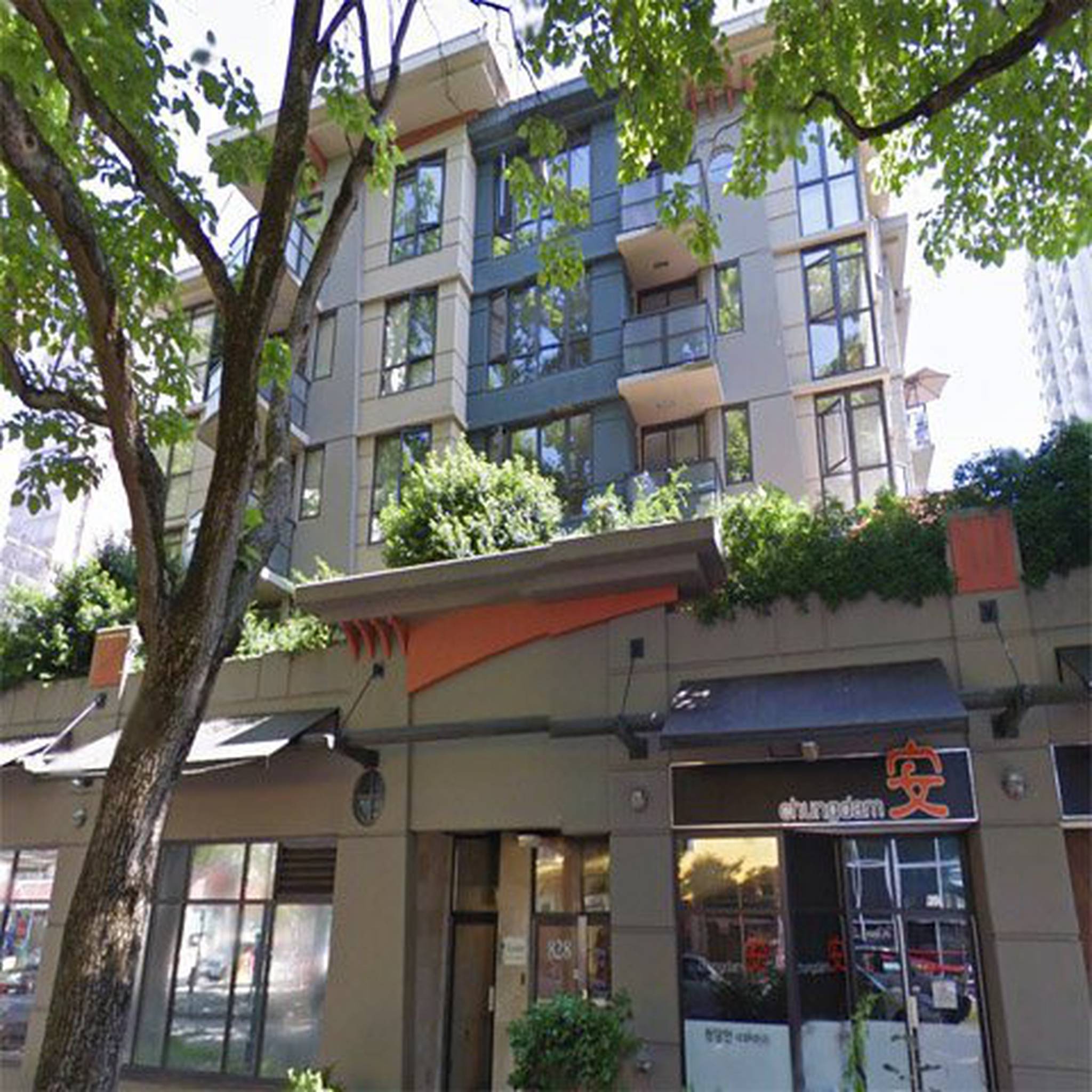 Fusion on Robson 828 Cardero St Apartments for Rent Vancouver liv.rent