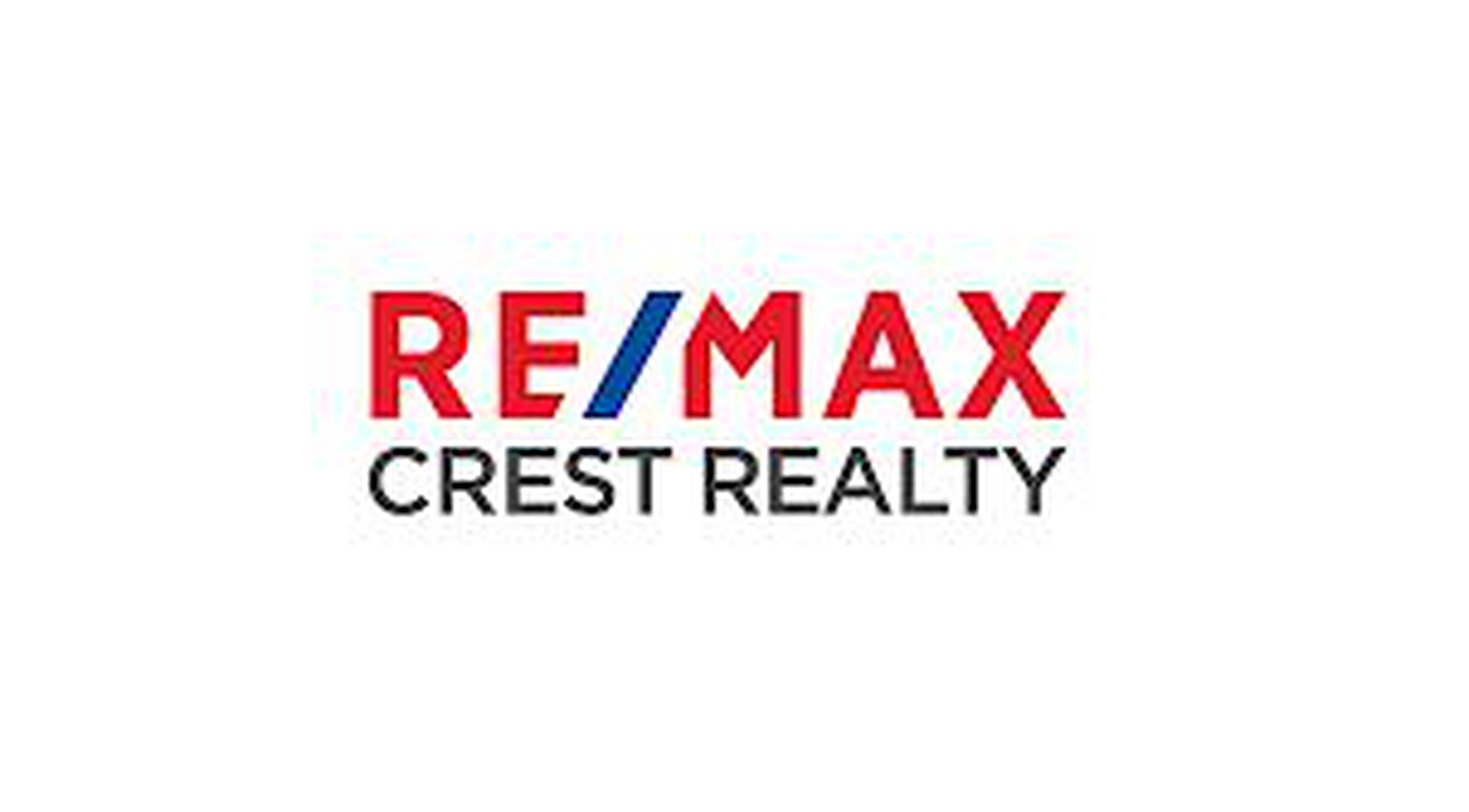 RE/MAX Crest Realty Logo