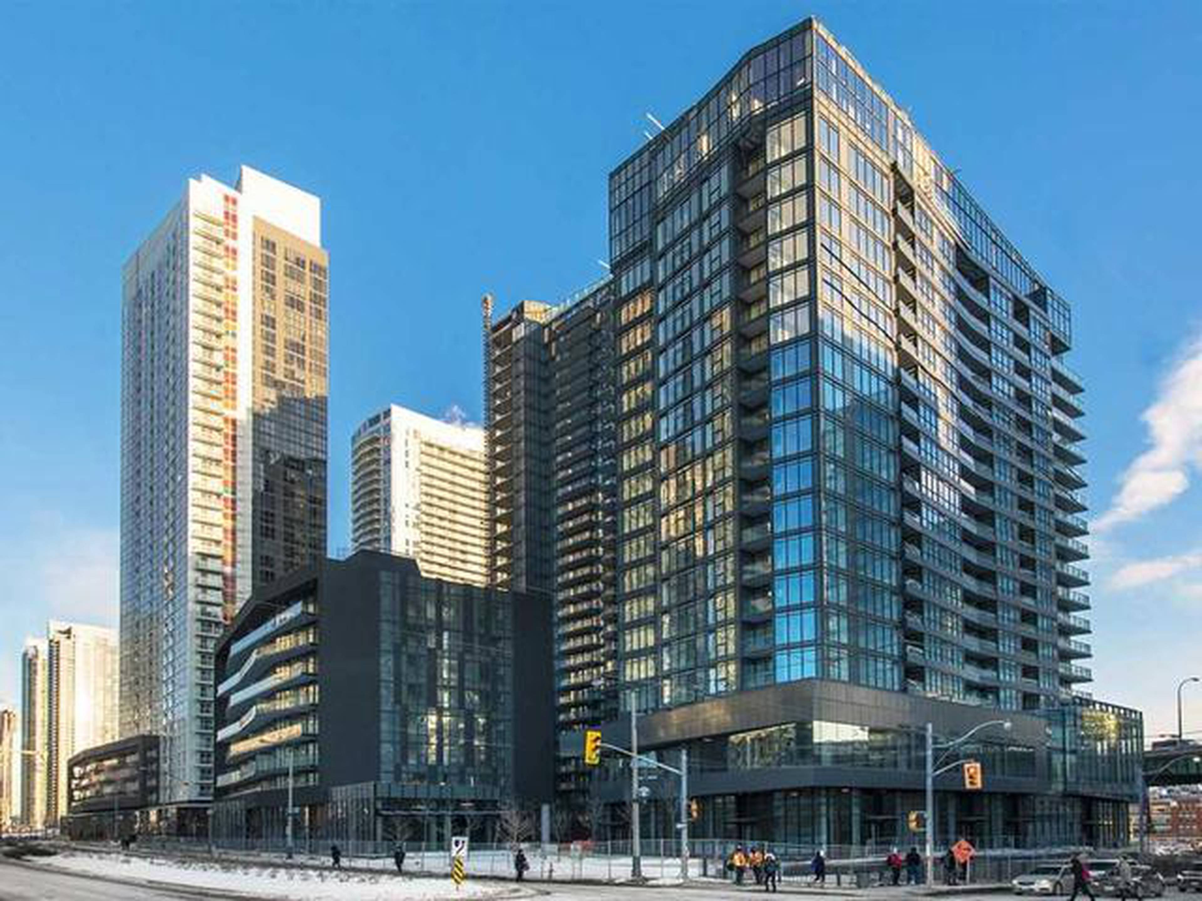 80 Queens Wharf Rd Apartment Building