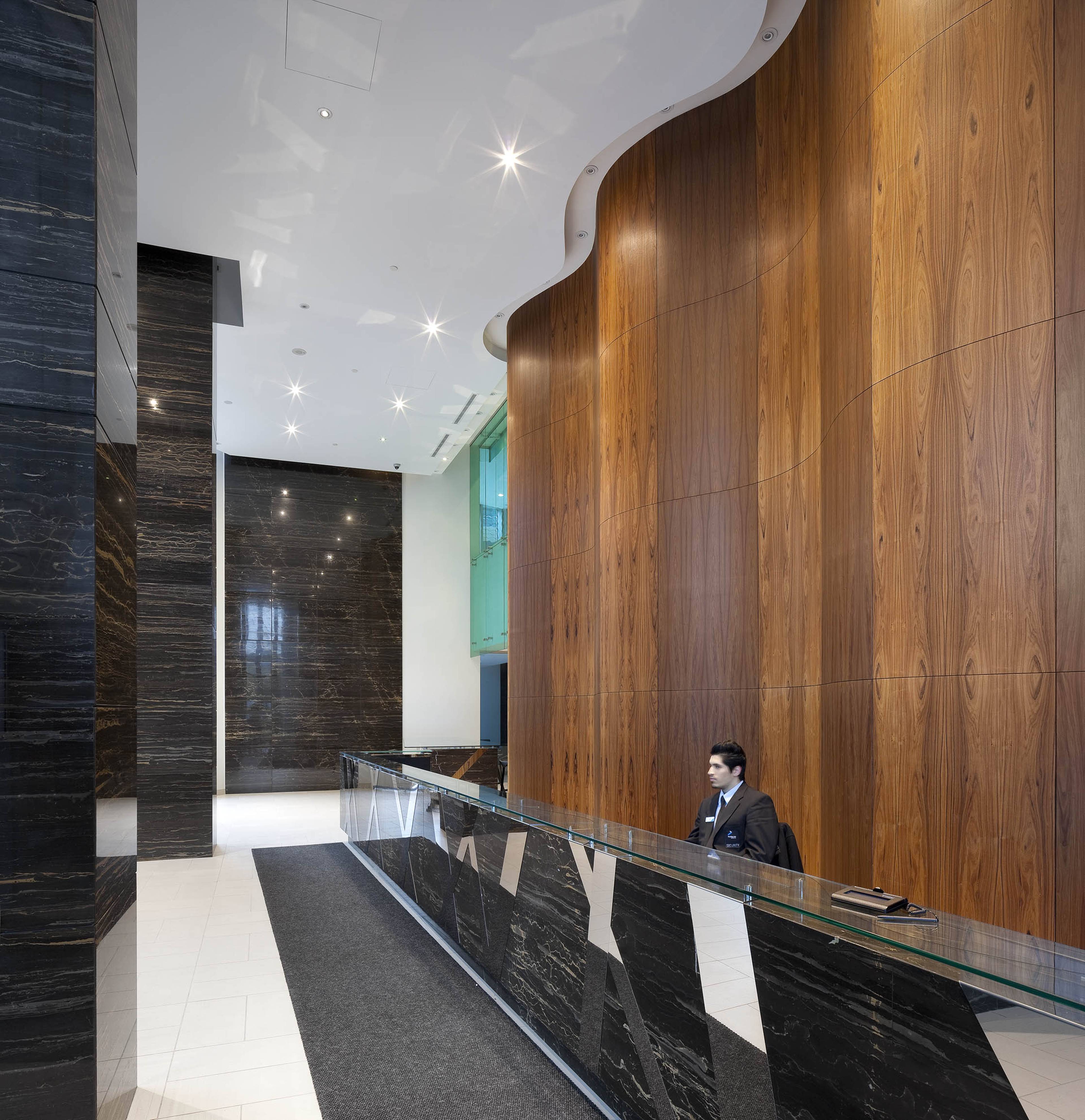 Parade Ⅱ - CityPlace Apartments for Rent, 21 Iceboat Terr, Toronto, ON - 4