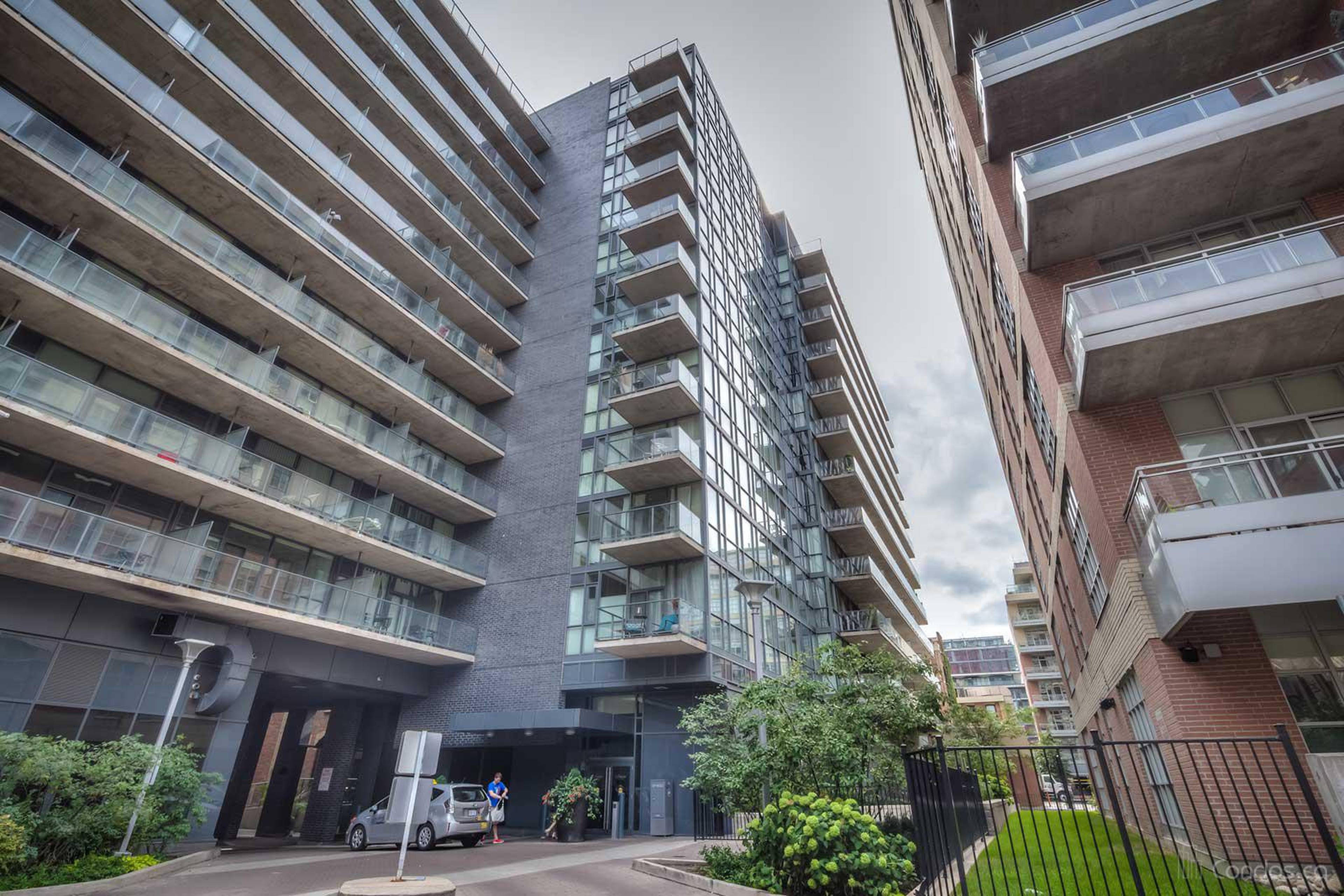 Victory Lofts Apartments for Rent, 478 King St W, Toronto, ON - 3