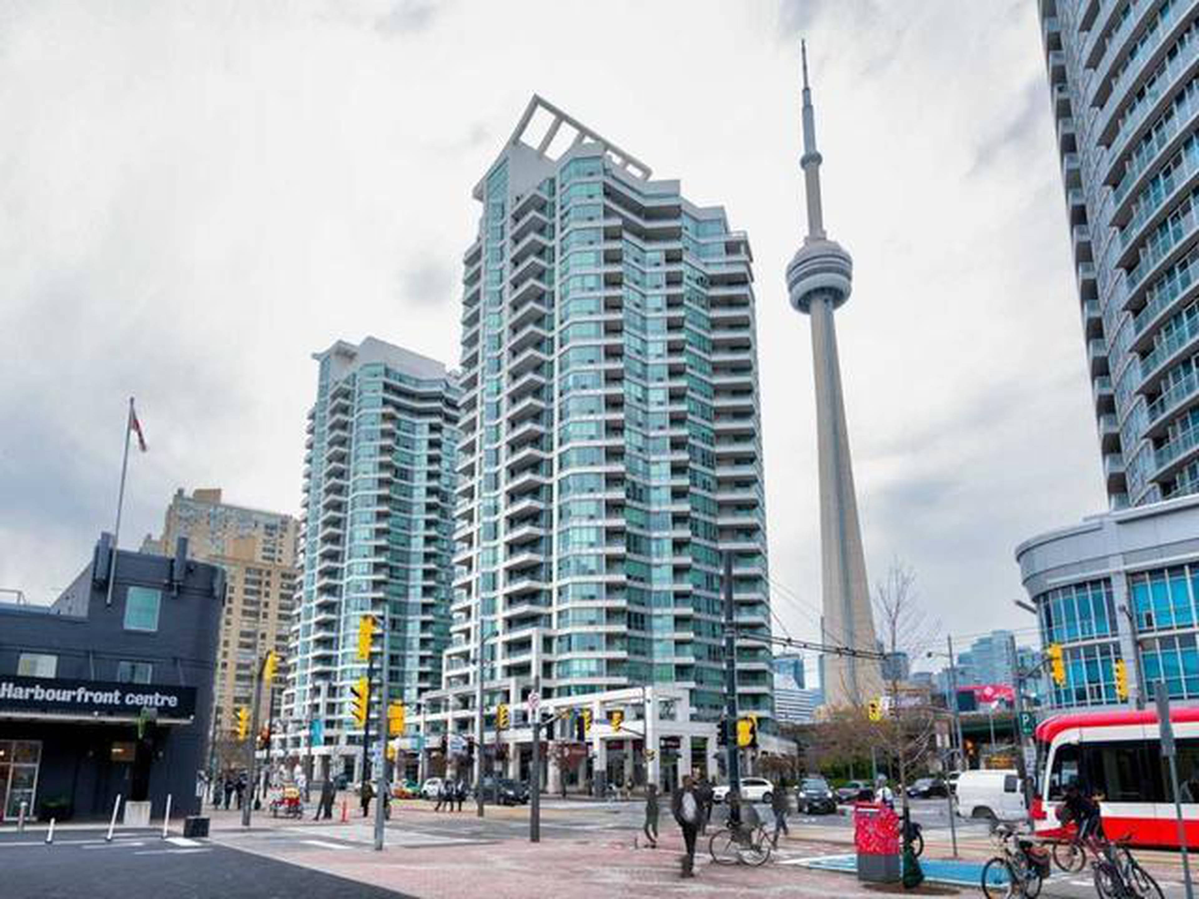 The Riviera Apartment Building