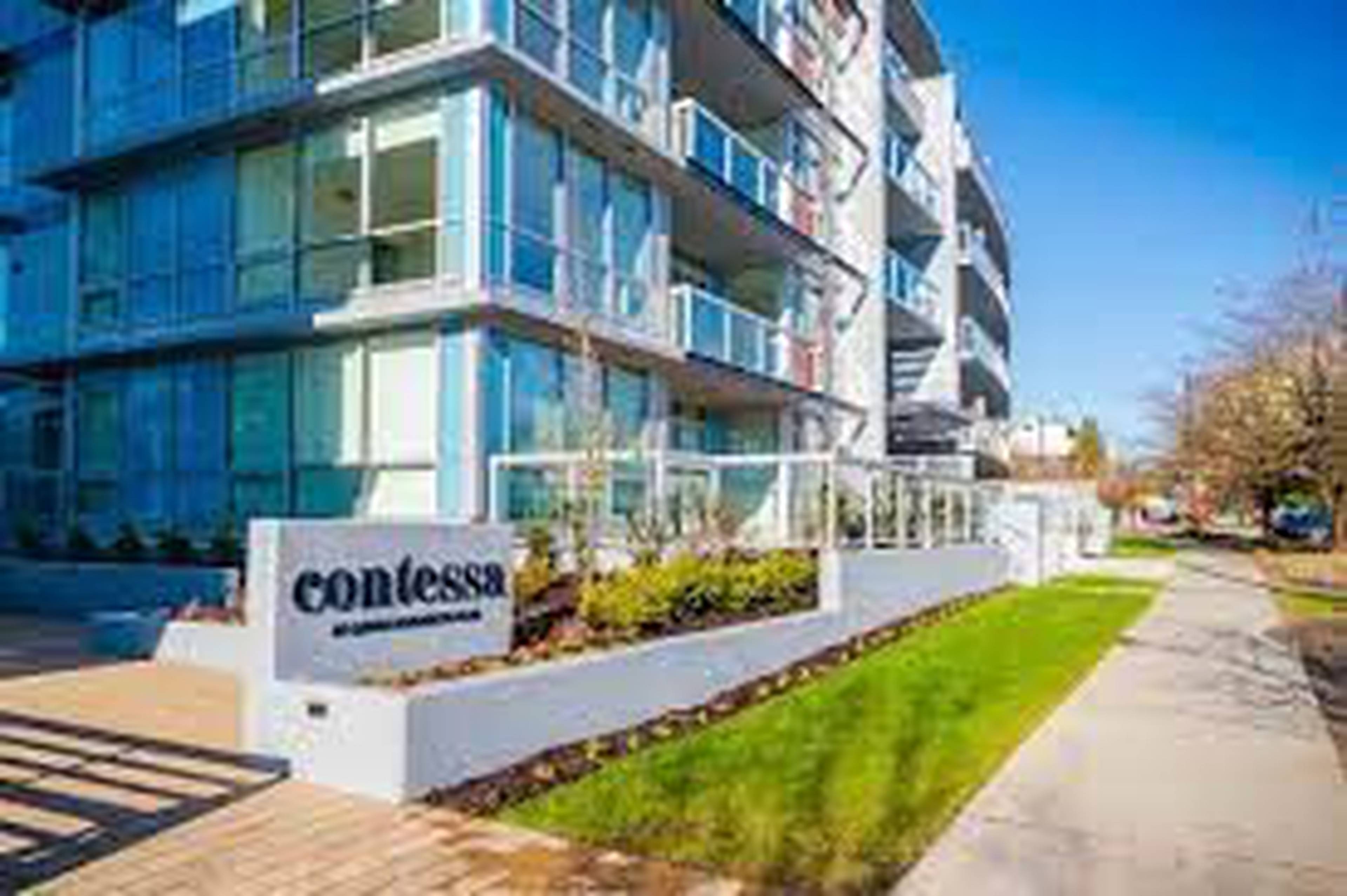 Contessa Apartment Building