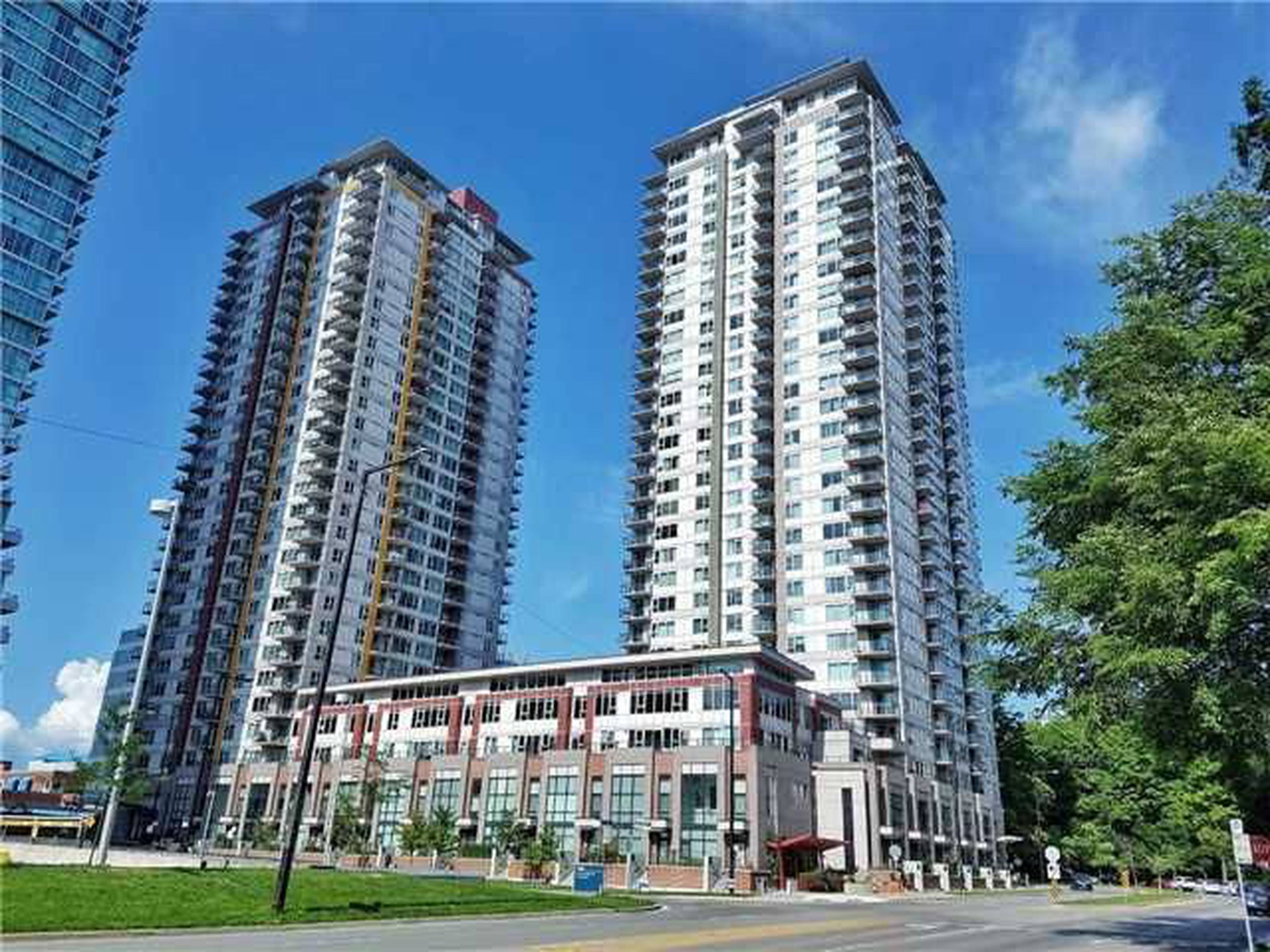 Centro Apartment Building