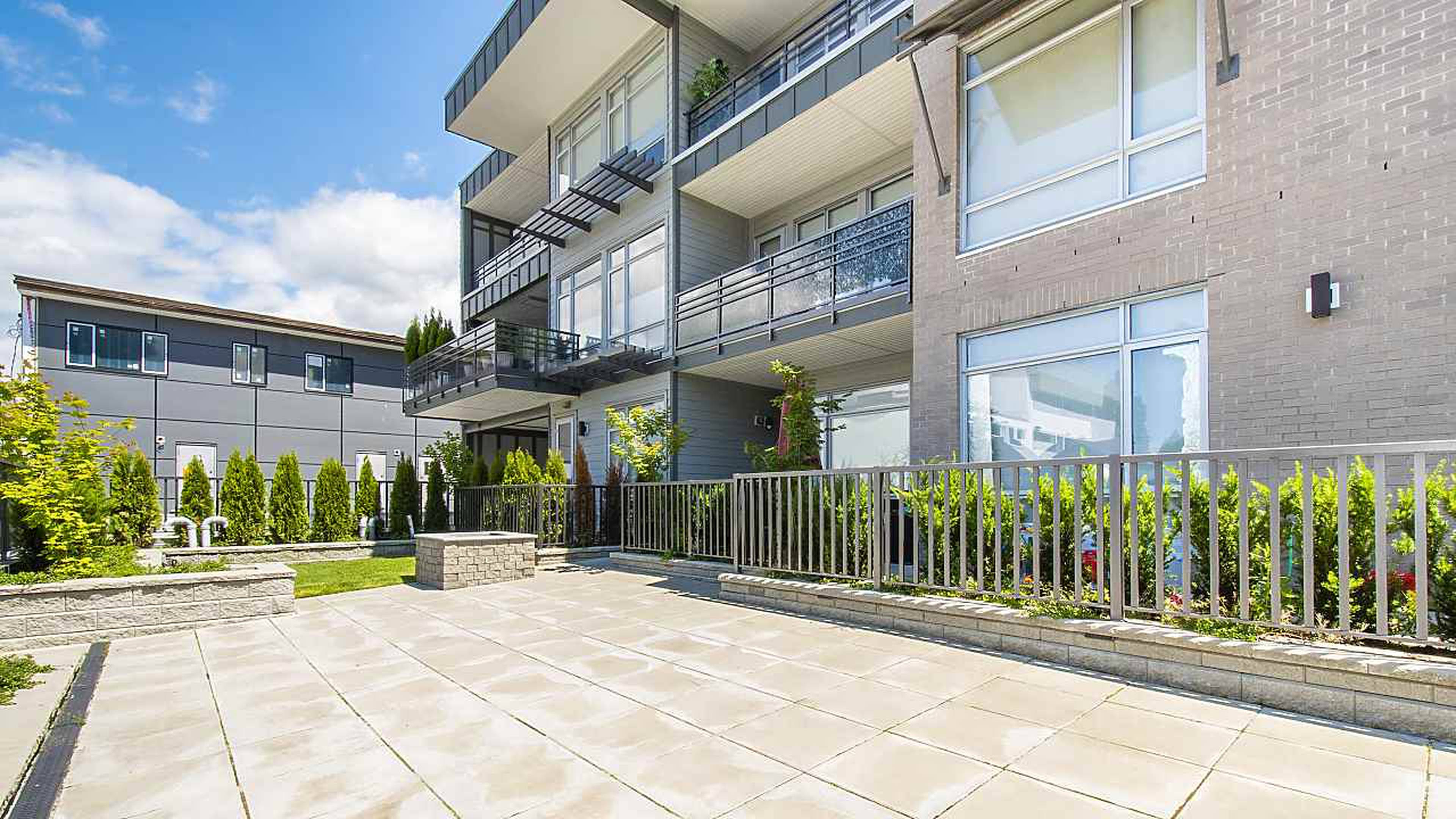 Chelsea Mews 1591 Bowser Ave Apartments for Rent North Vancouver