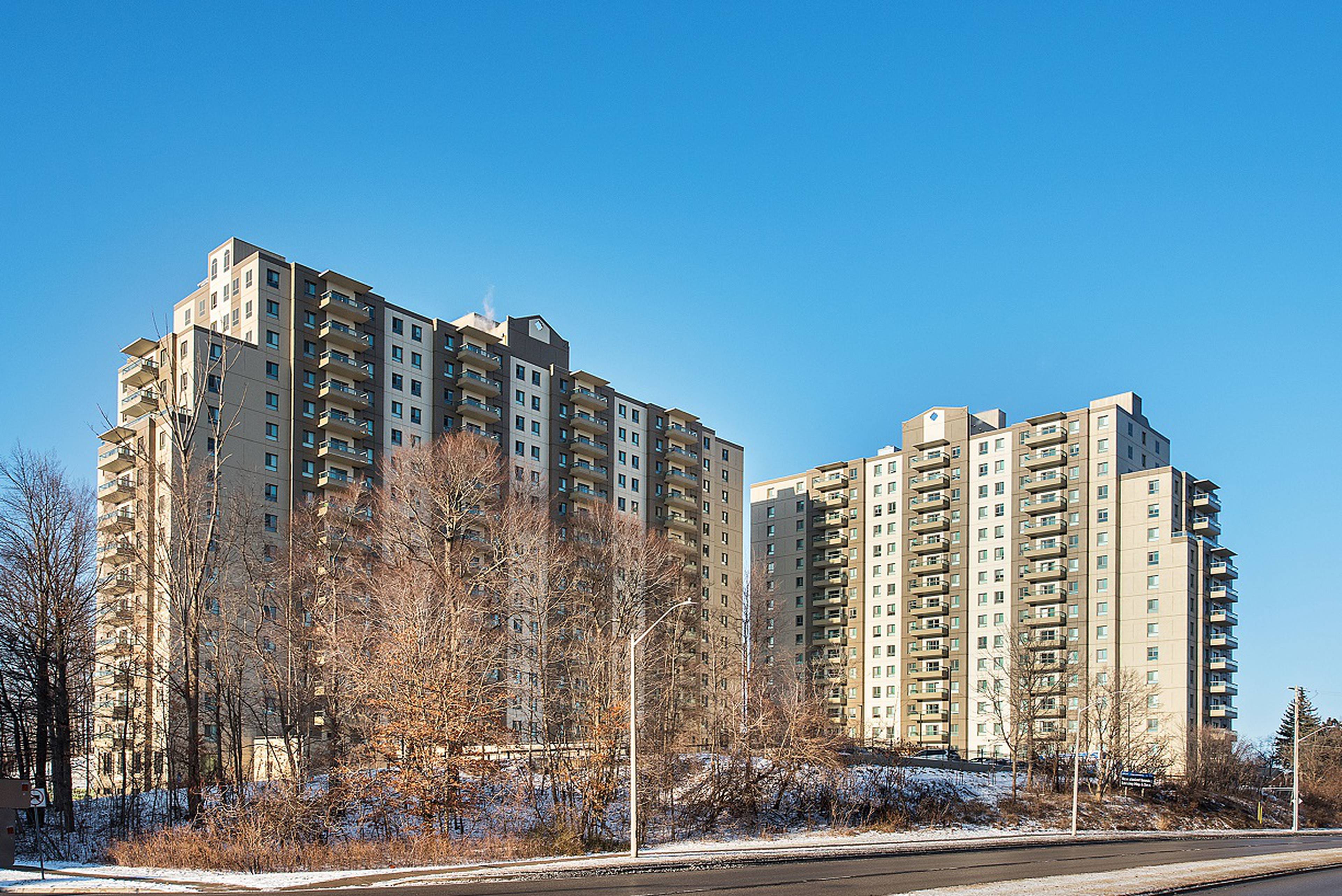 Collegeview Commons Apartment Building