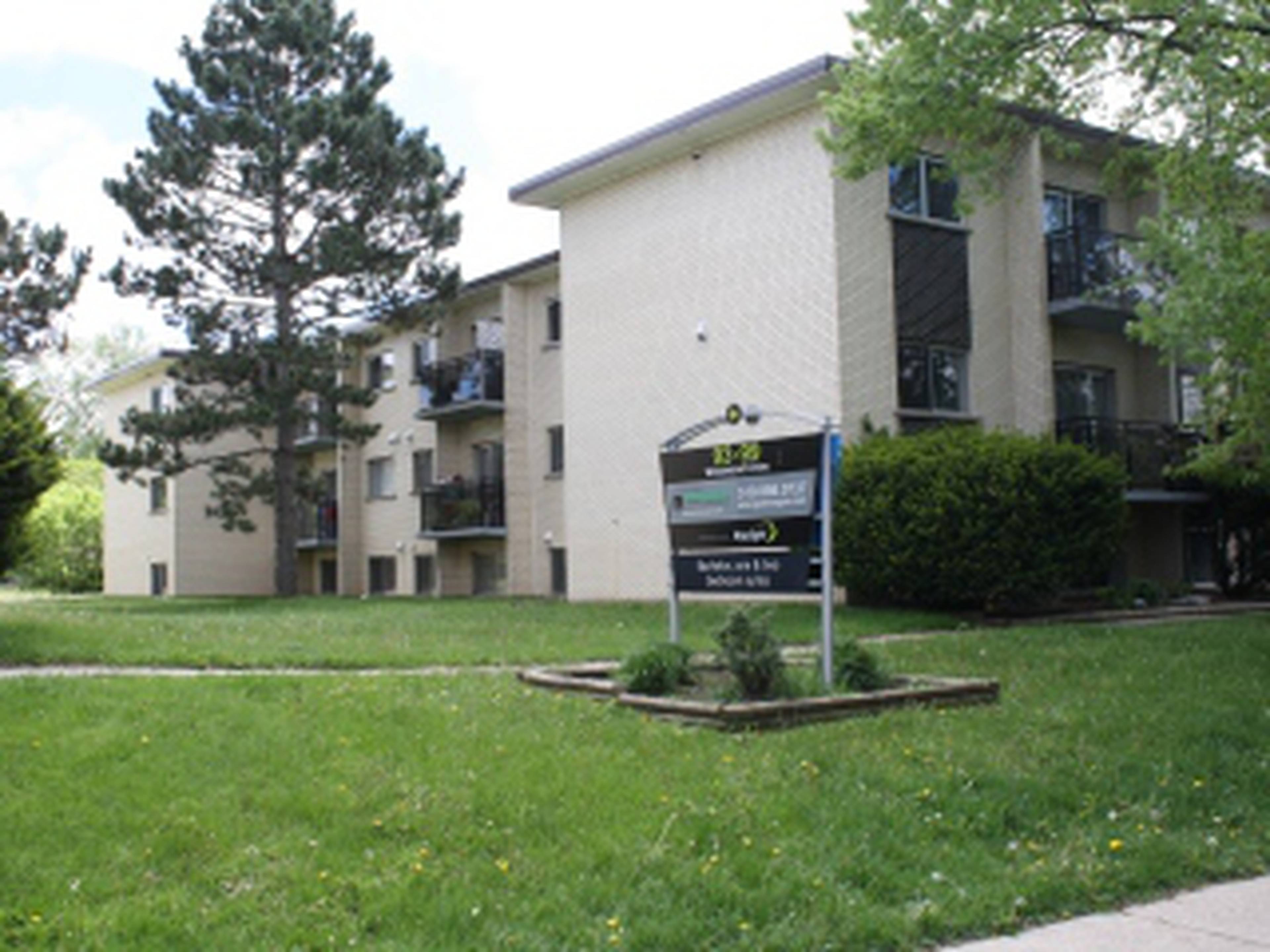 93 Westwood Dr 93 Westwood Dr. Apartments for Rent Kitchener liv.rent