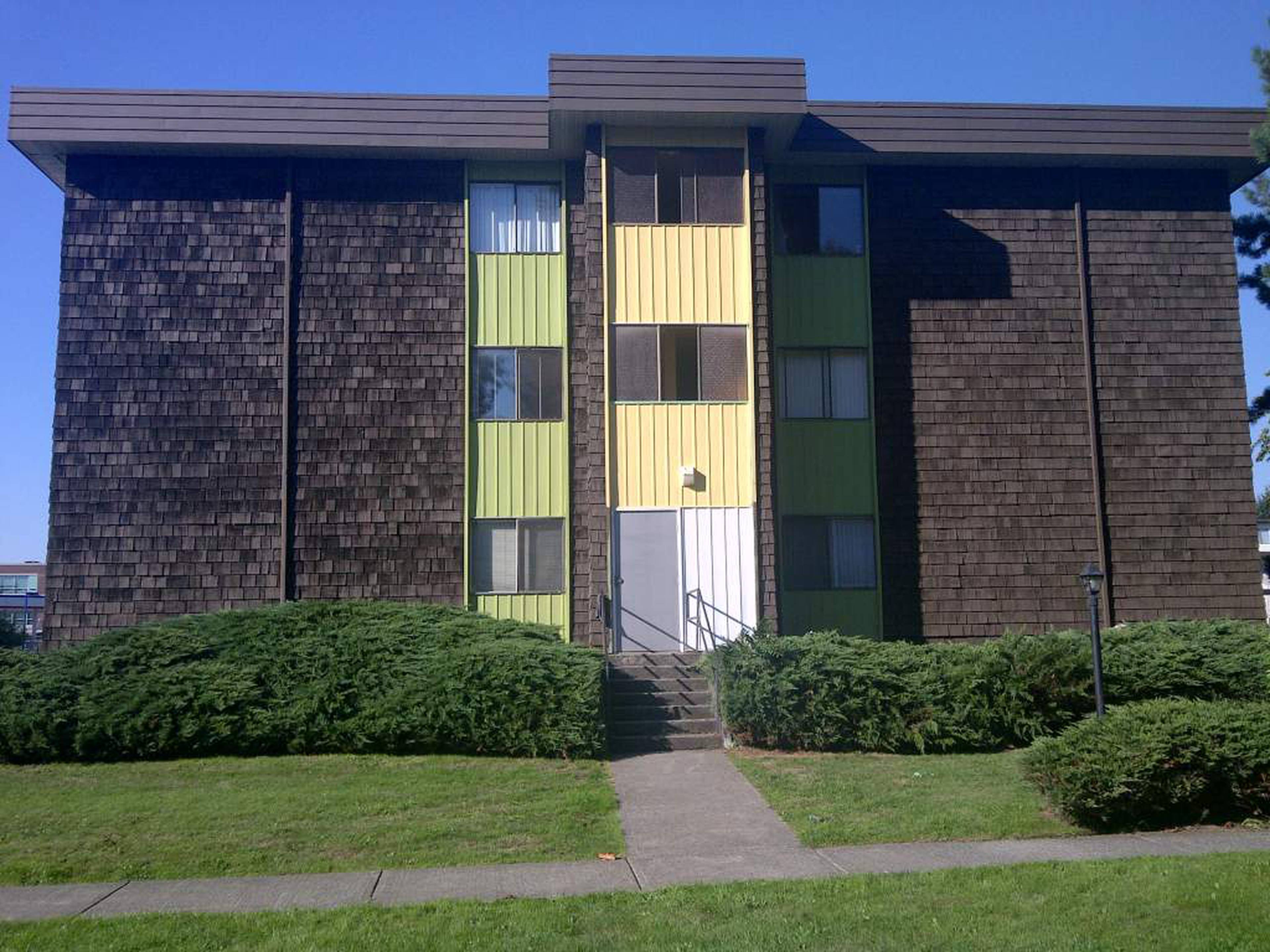 Balsam Apartments Apartment Building