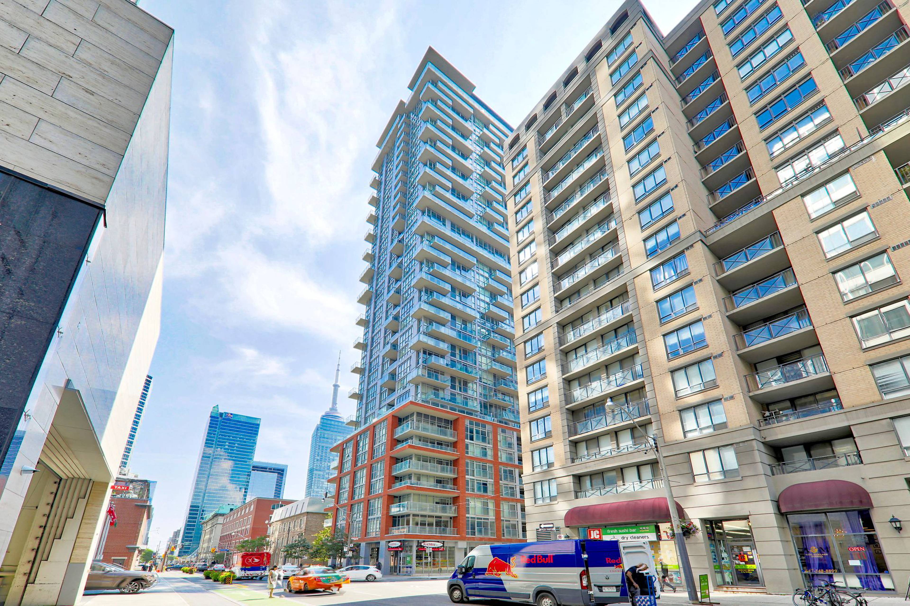 Boutique II Apartment Building