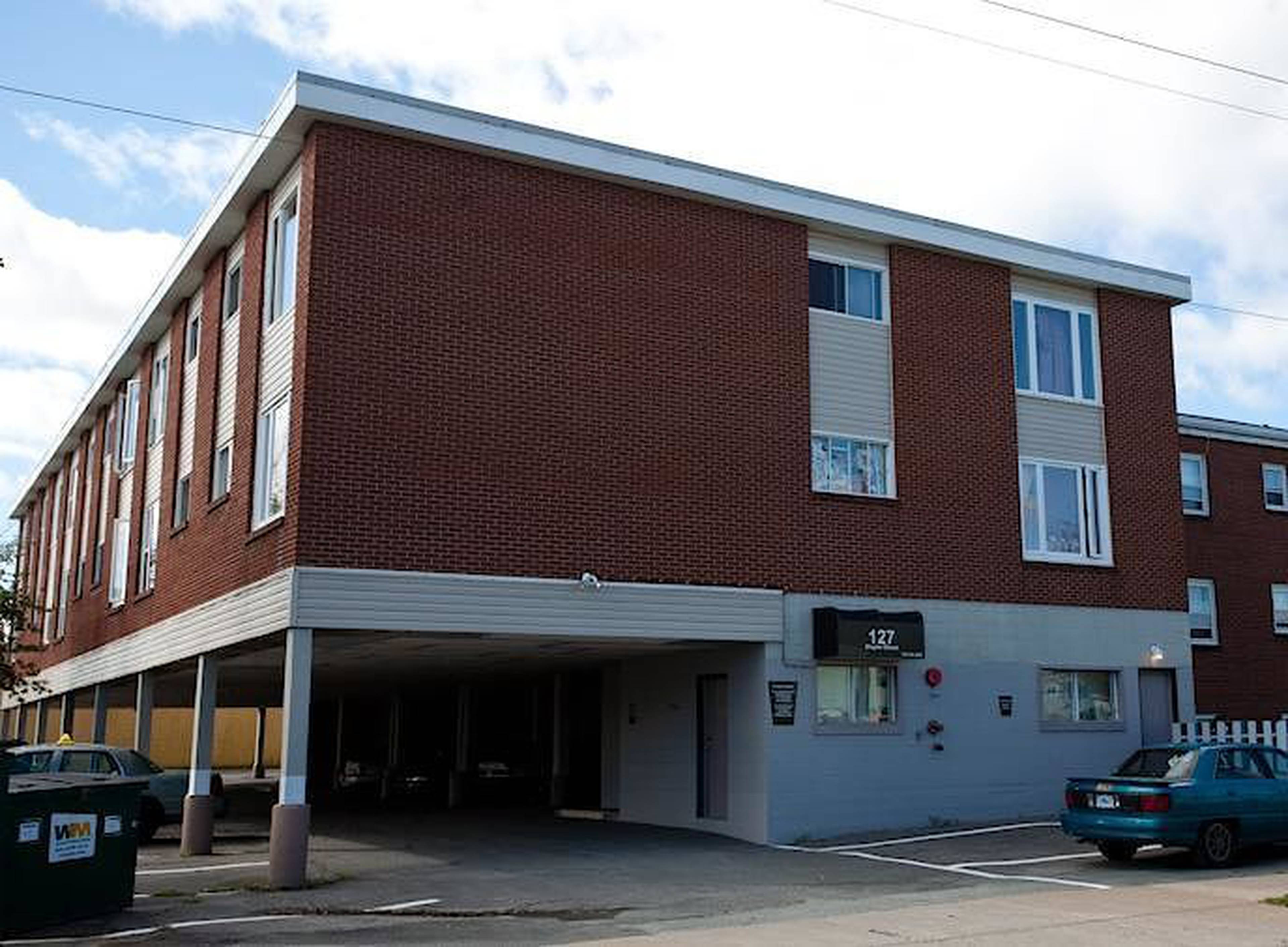 Slayter Street Apartments 127 Slayter St Apartments for Rent