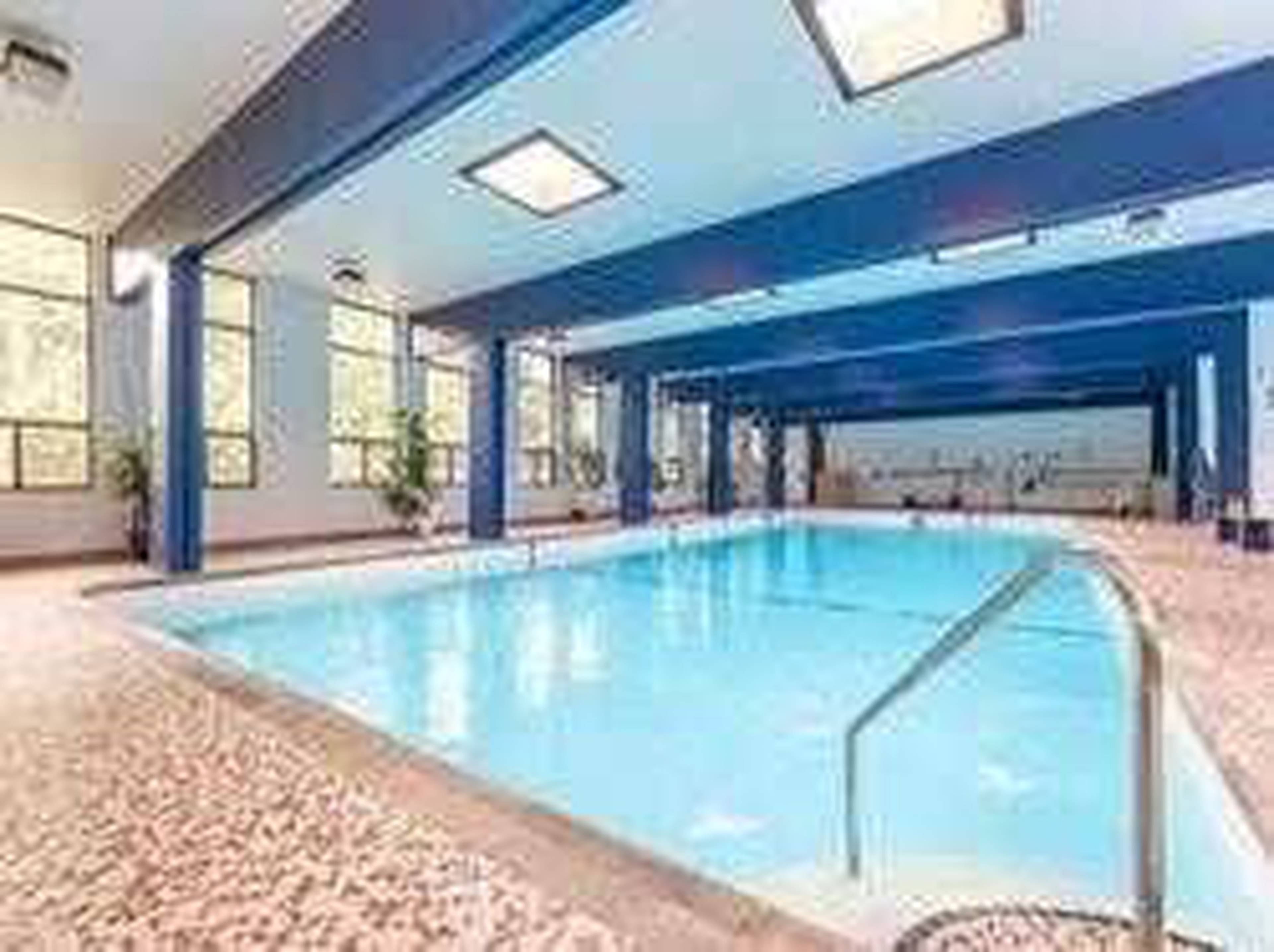 carrington-tower-10-tangreen-ct-apartments-for-rent-toronto-liv-rent