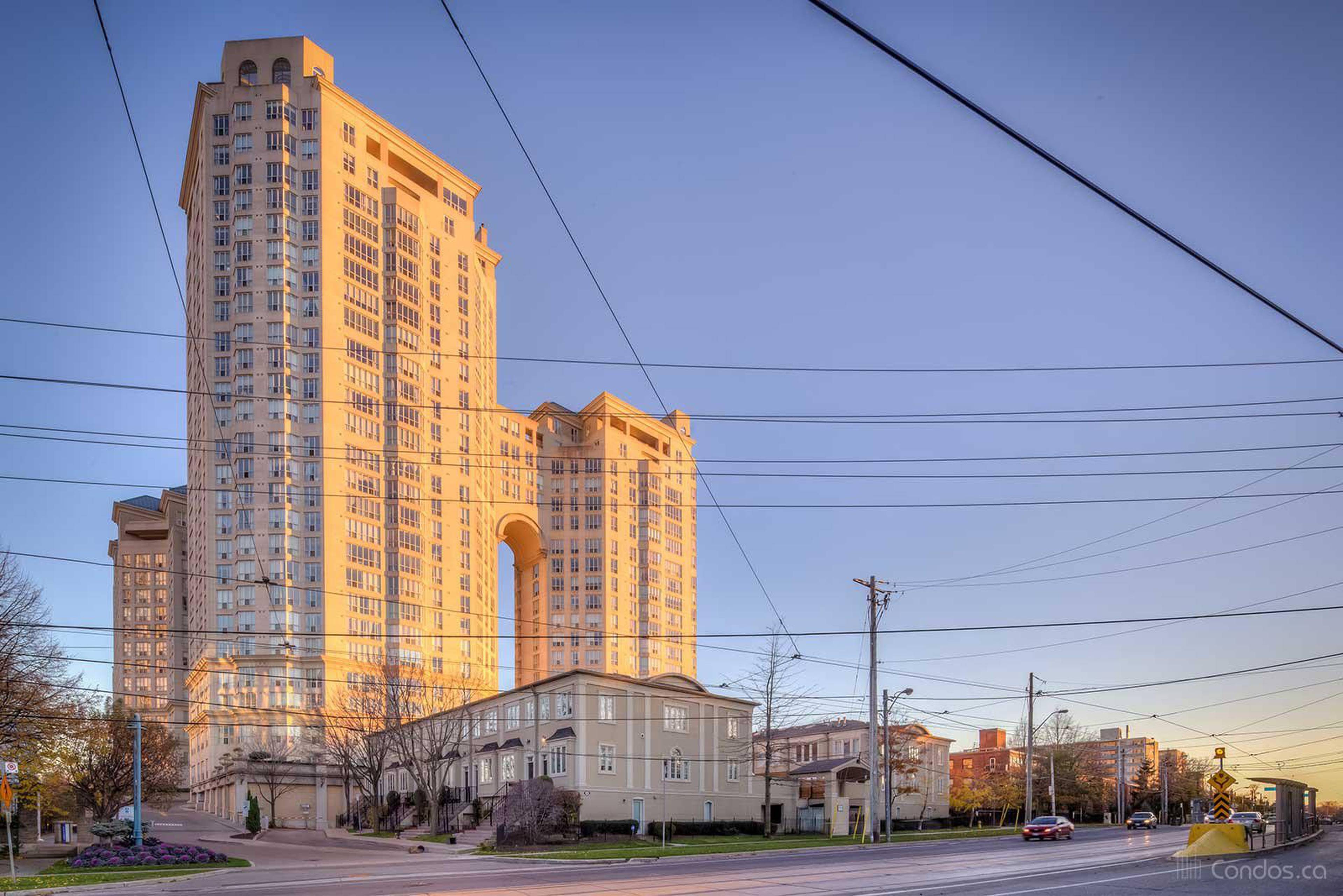Grand Harbour Apartment Building