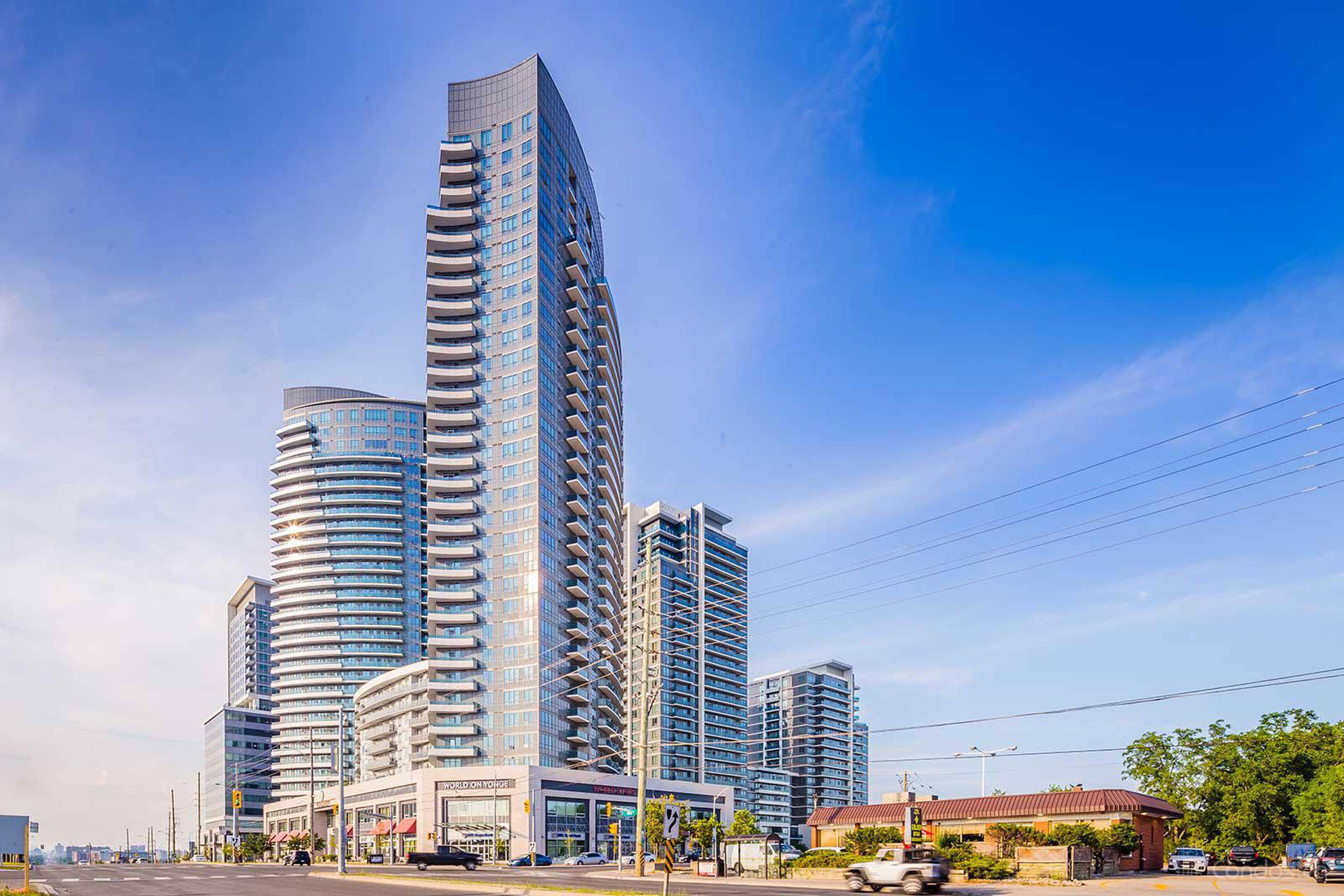 Parkside Tower 7167 Yonge St Apartments for Rent Markham liv.rent