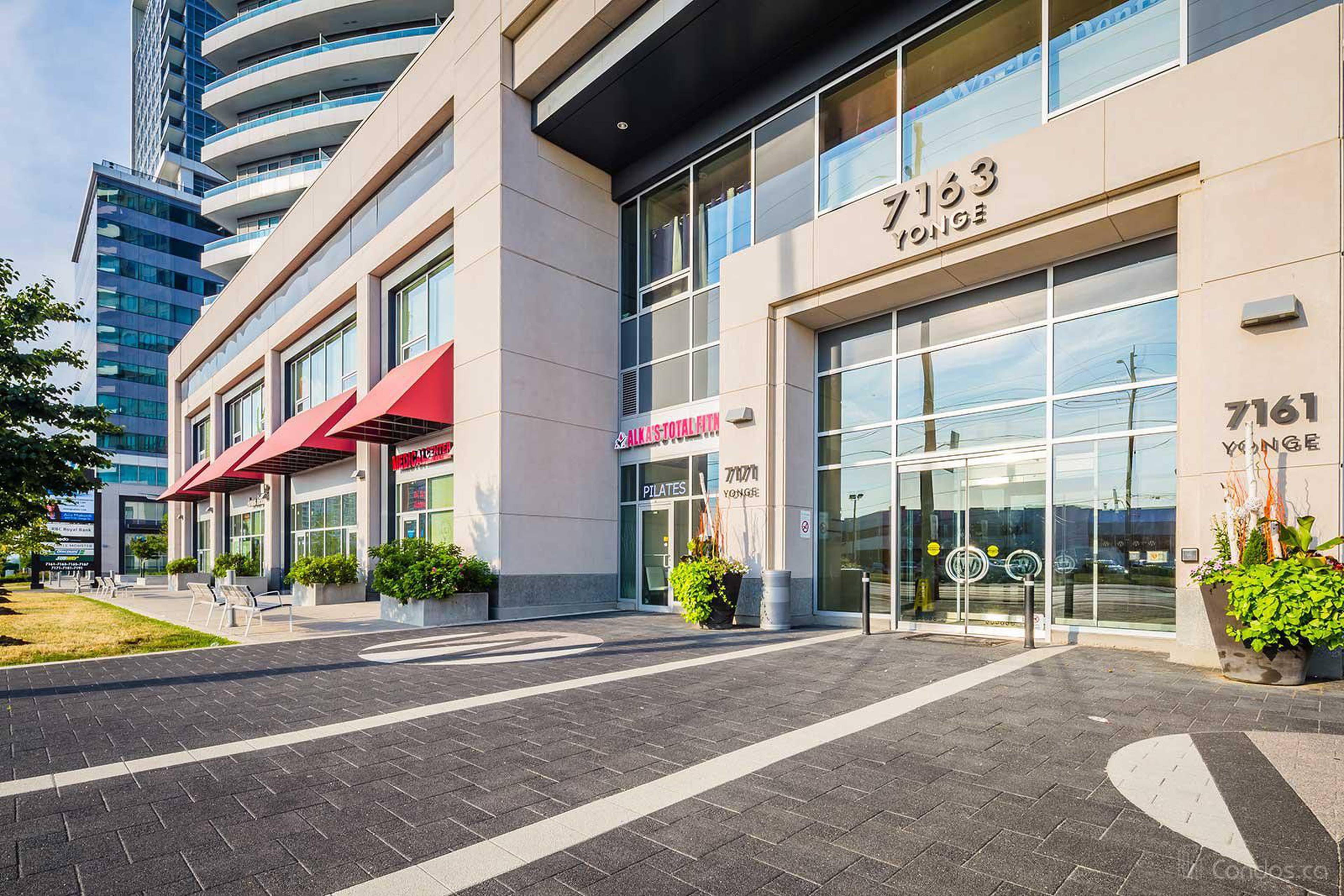 Parkside Tower 7167 Yonge St Apartments for Rent Markham liv.rent