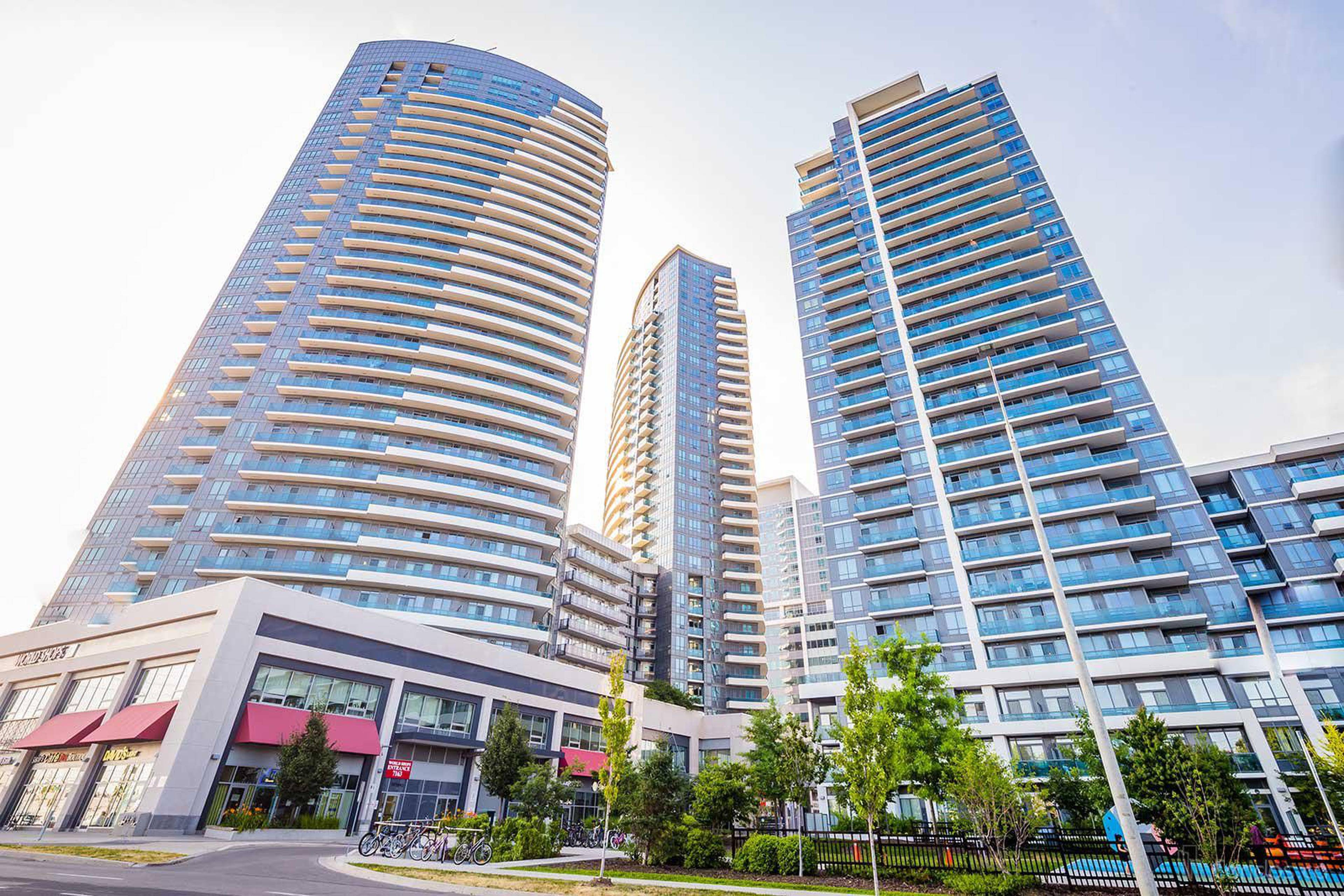 Parkside Tower 7167 Yonge St Apartments for Rent Markham liv.rent