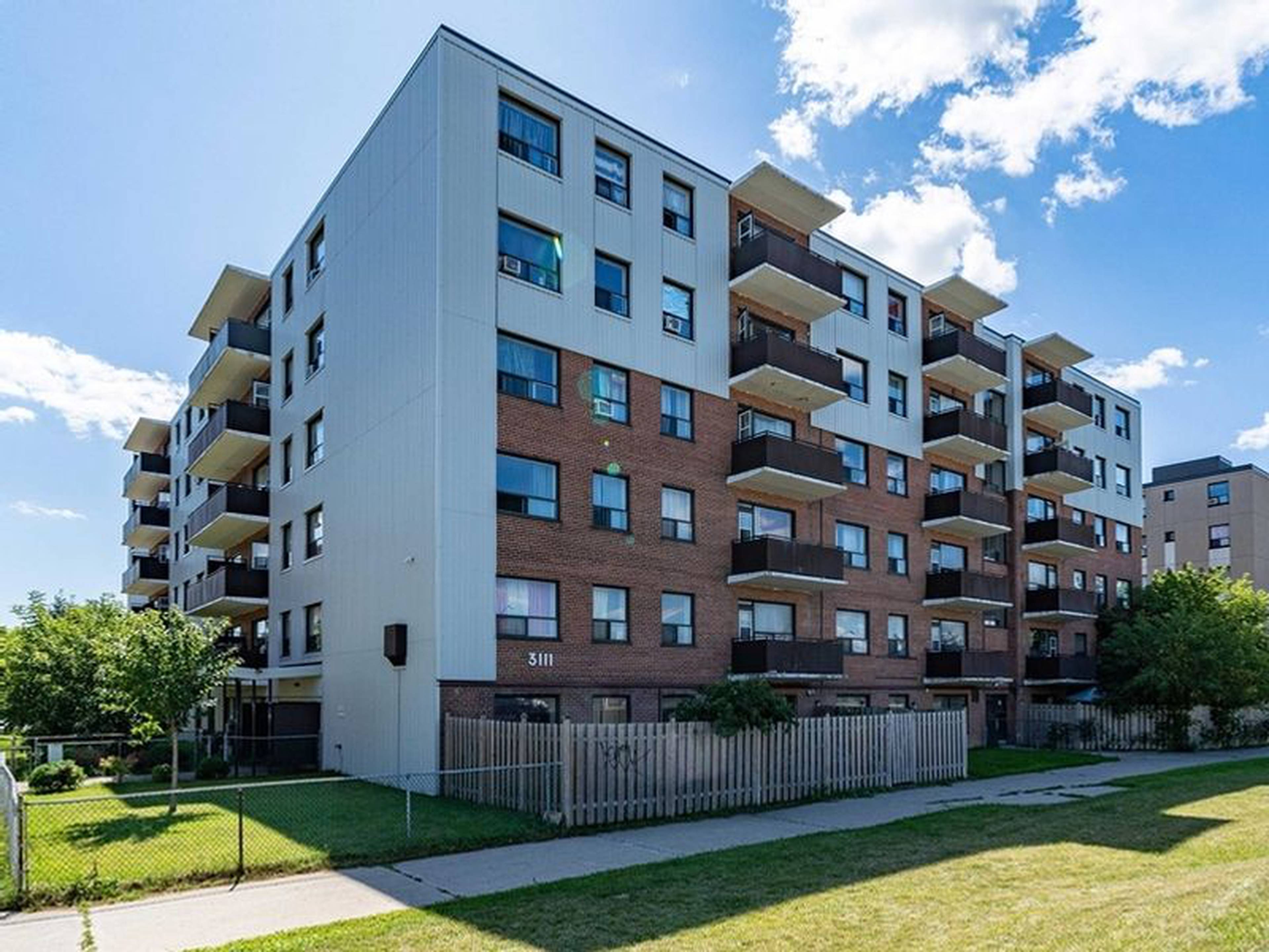 Eglinton Ave E Apartment Building