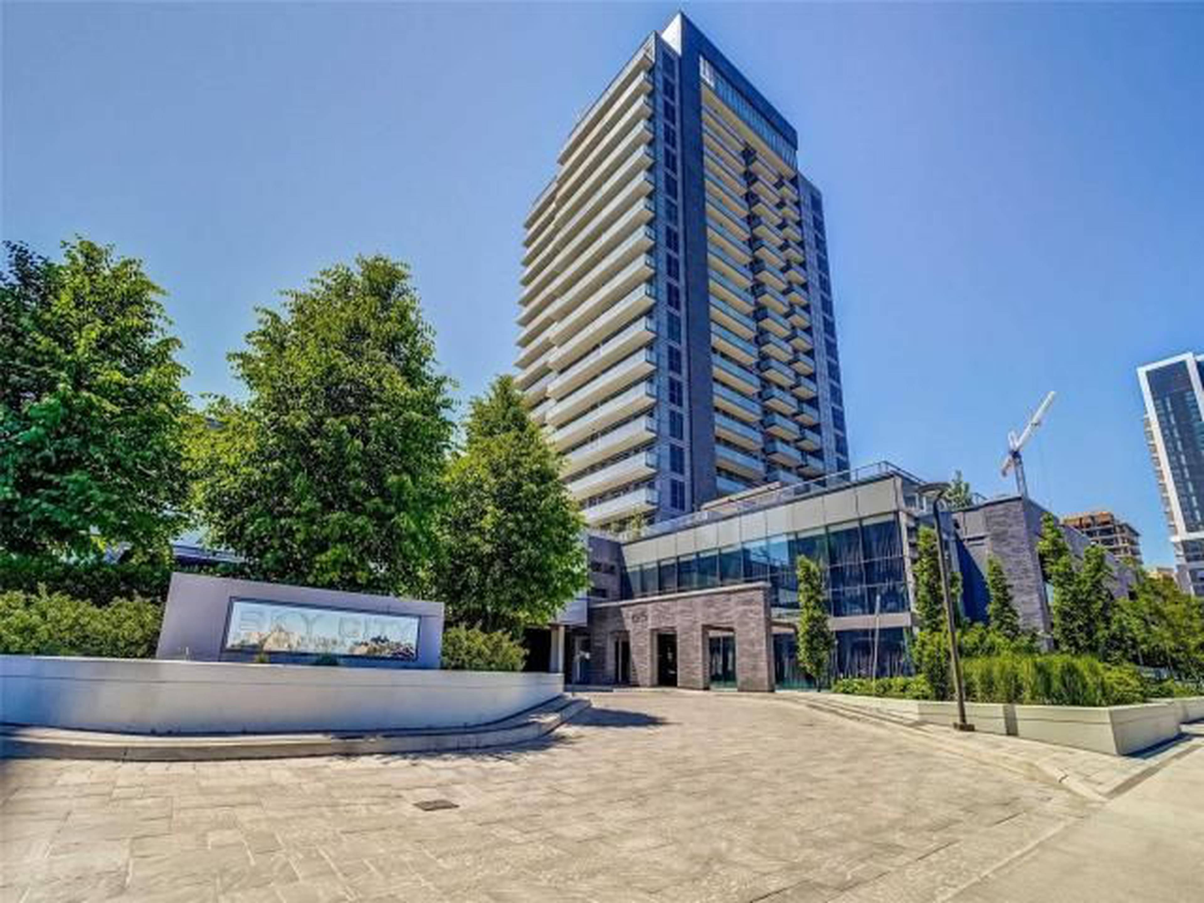 SkyCity II 65 Oneida Cres Apartments for Rent Richmond Hill liv.rent