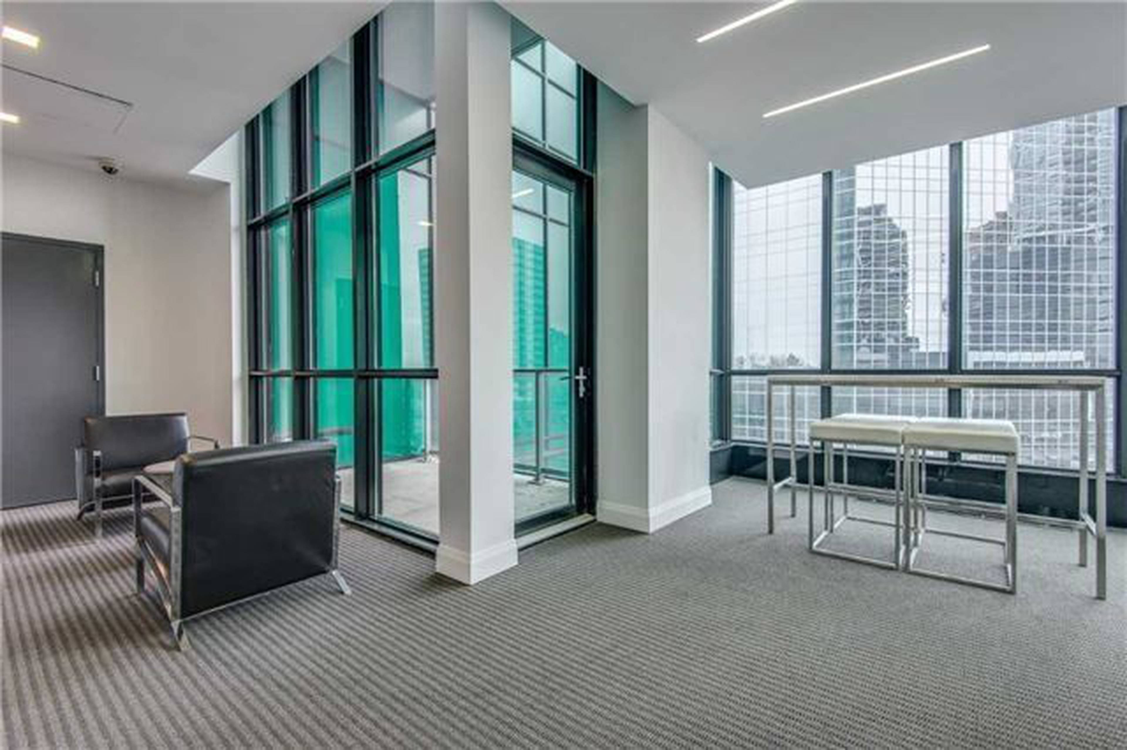 Emerald Park 9 Bogert Ave Apartments for Rent North York liv.rent