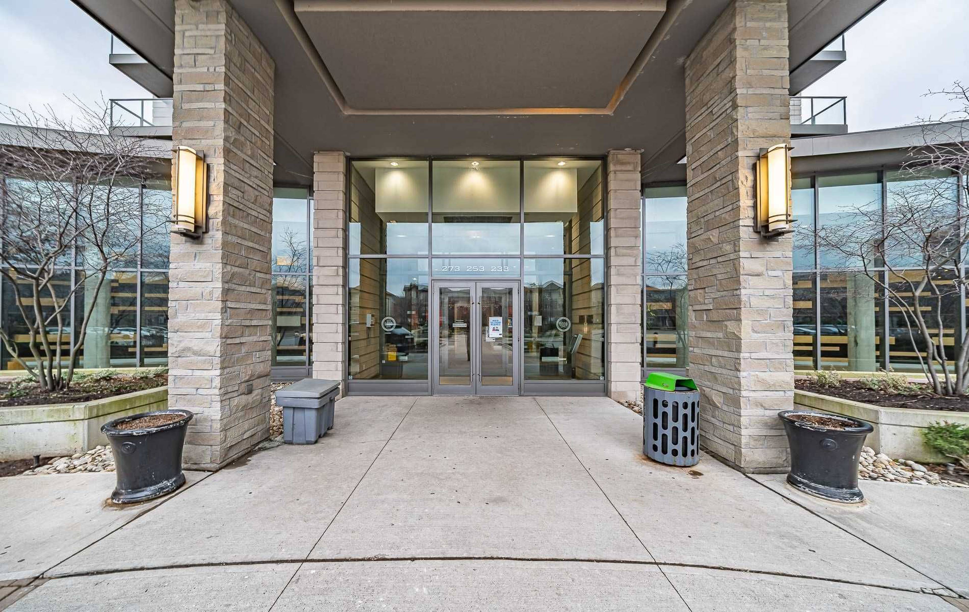 Eden Park Towers 253 South Park Rd Apartments for Rent Markham liv.rent