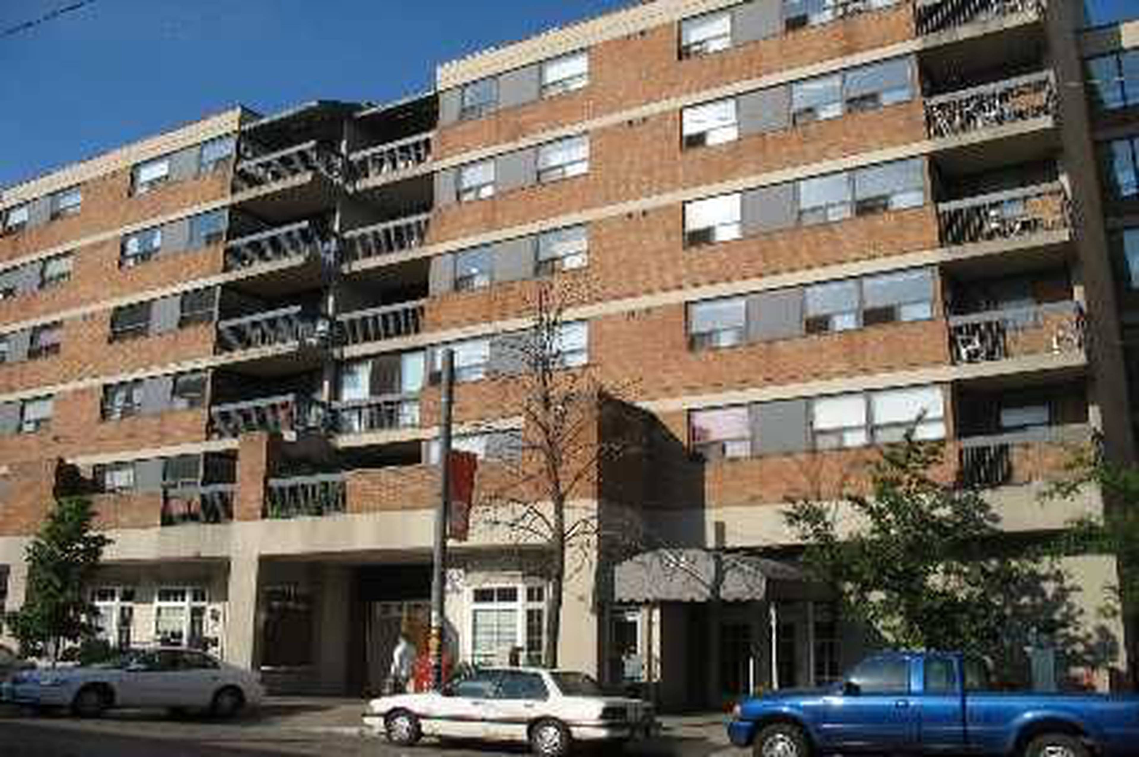 Grangetown Lofts 49 McCaul St Apartments for Rent Toronto liv.rent