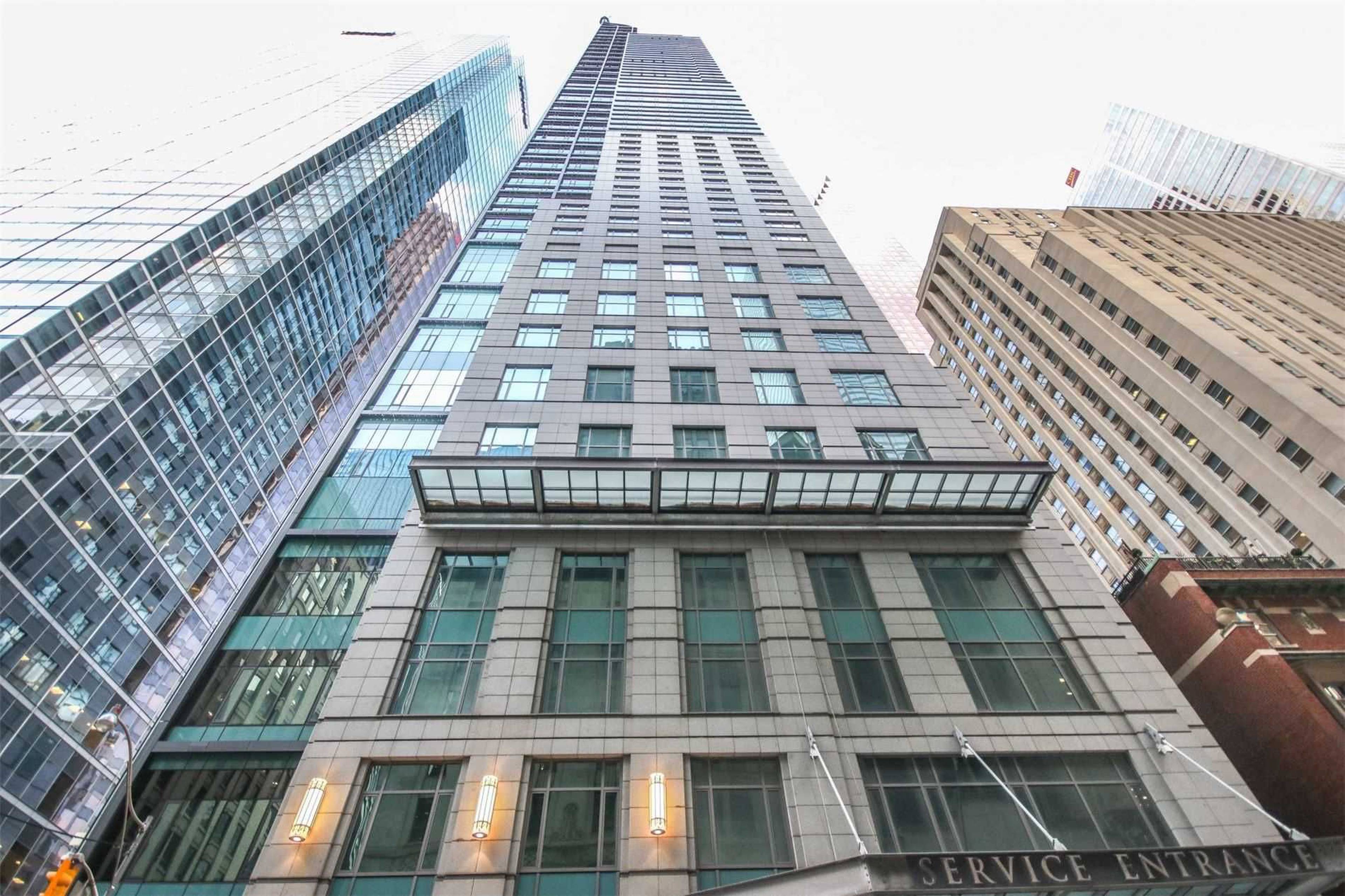 The St. Regis Residences 311 Bay St Apartments for Rent Toronto liv.rent