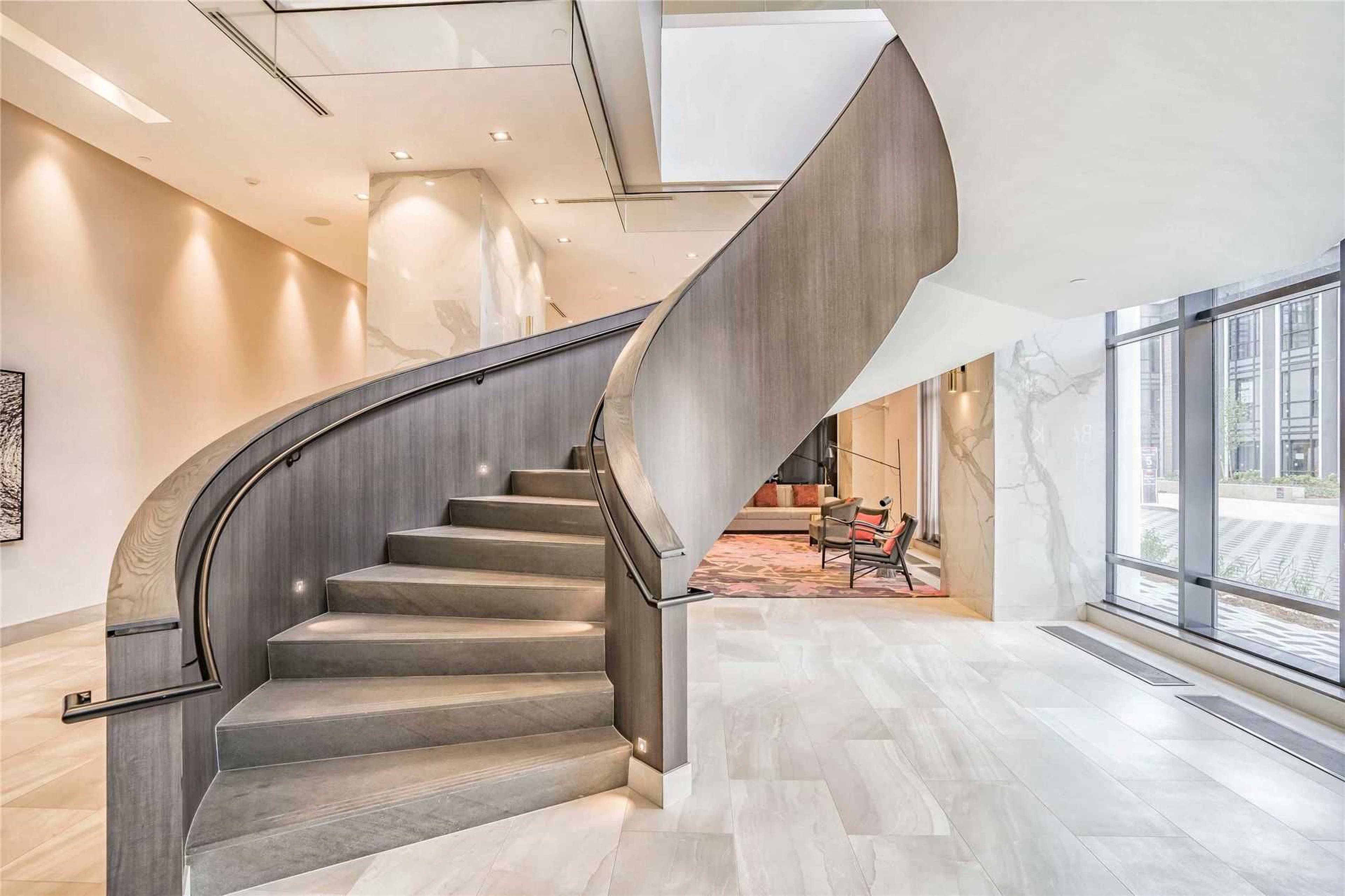 Islington Terrace Etobicoke, ON 7 Mabelle Ave liv.rent