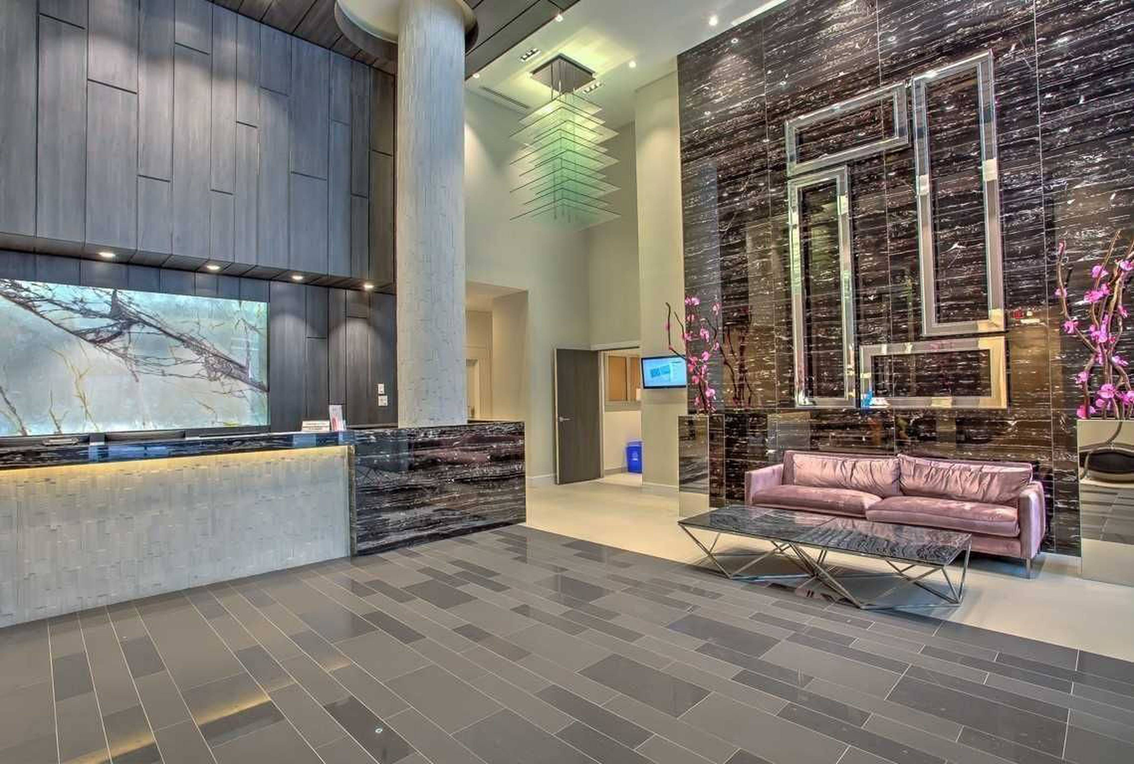 The Beverly Hills 9201 Yonge St Apartments for Rent Richmond Hill