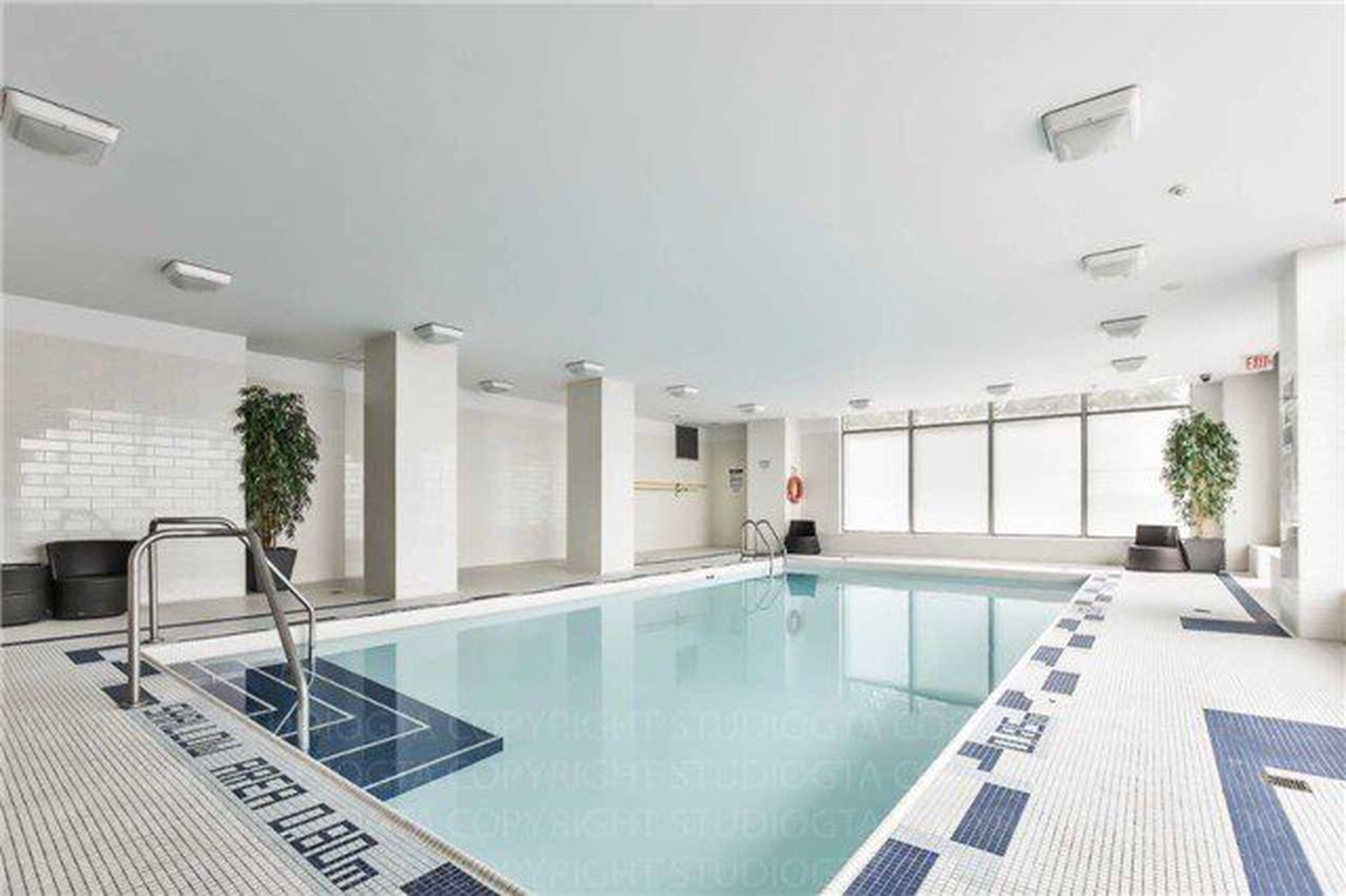 Luxe II 5793 Yonge St Apartments for Rent North York liv.rent