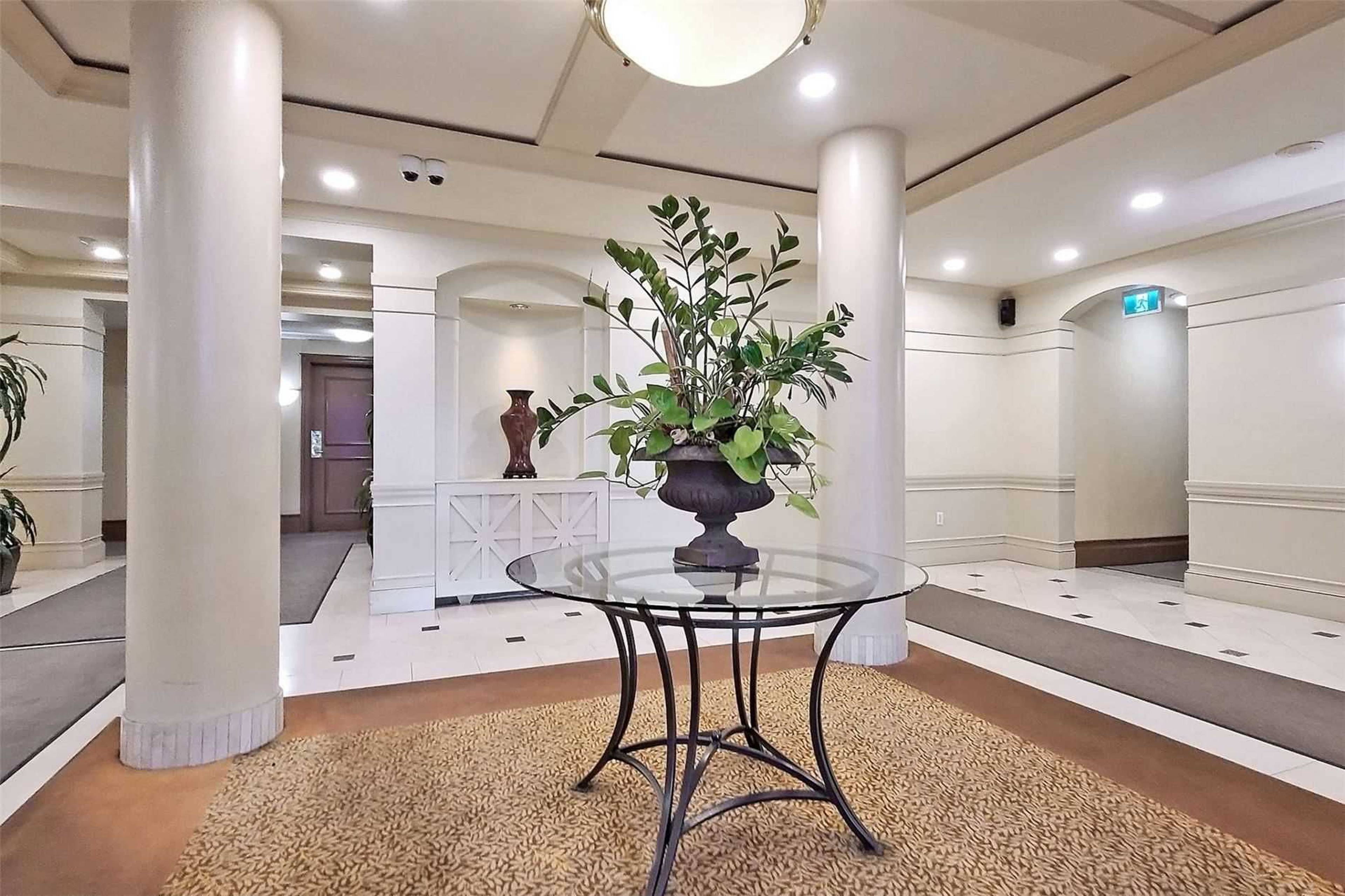 The Chartwell Condos Scarborough, ON 5001 Finch Ave E liv.rent