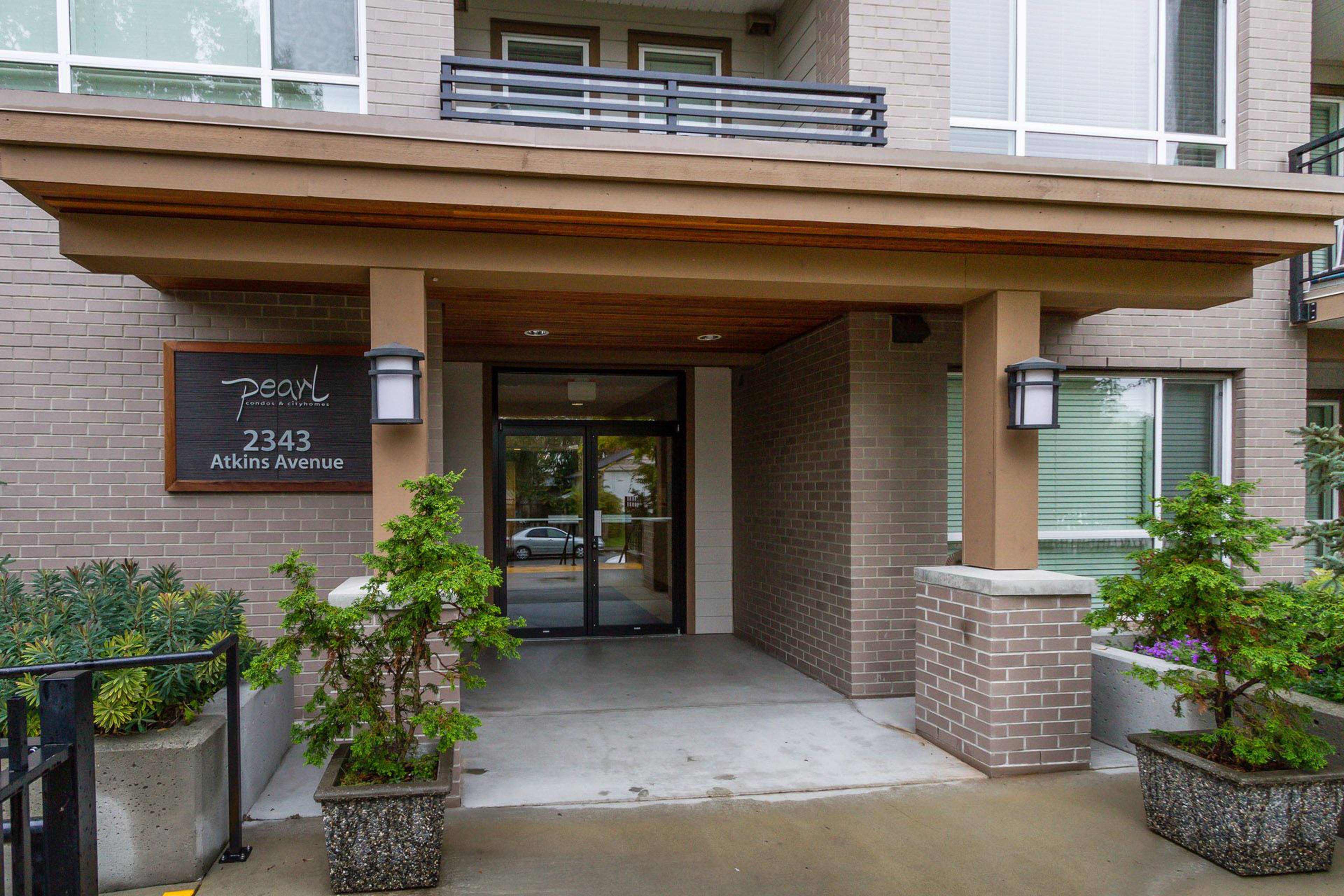 Pearl Apartments for Rent, 2343 Atkins Ave, Port Coquitlam, BC - 2