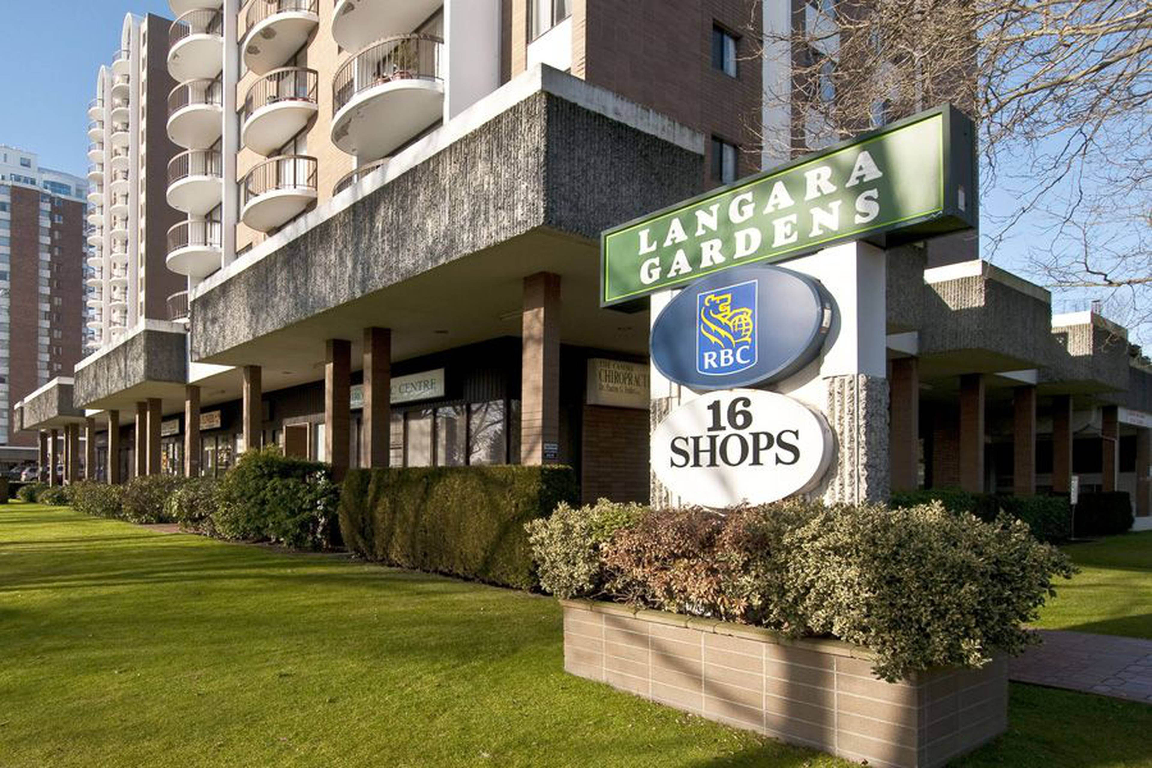 Langara Manor (Langara Gardens III) Apartment Building
