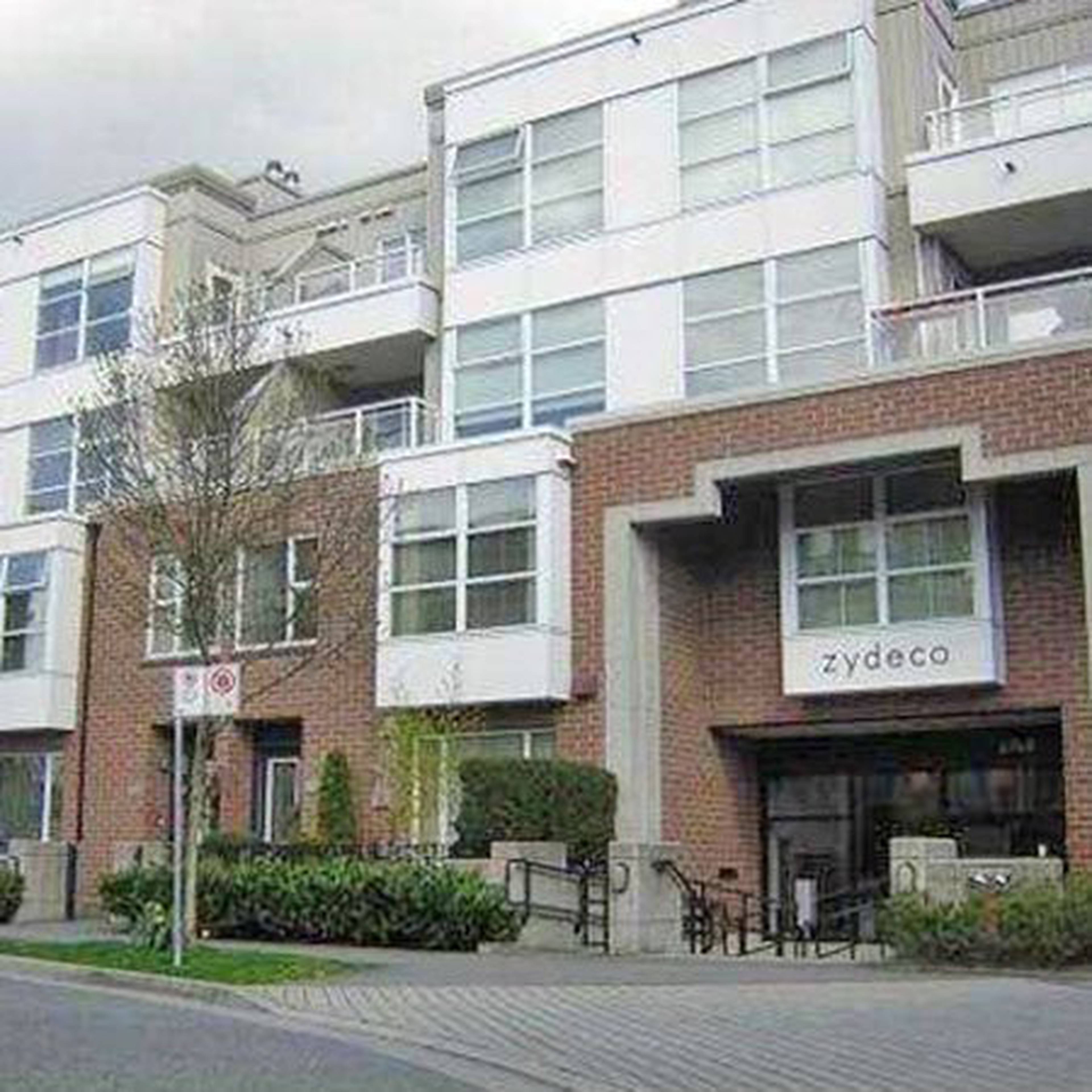Zydeco Apartment Building