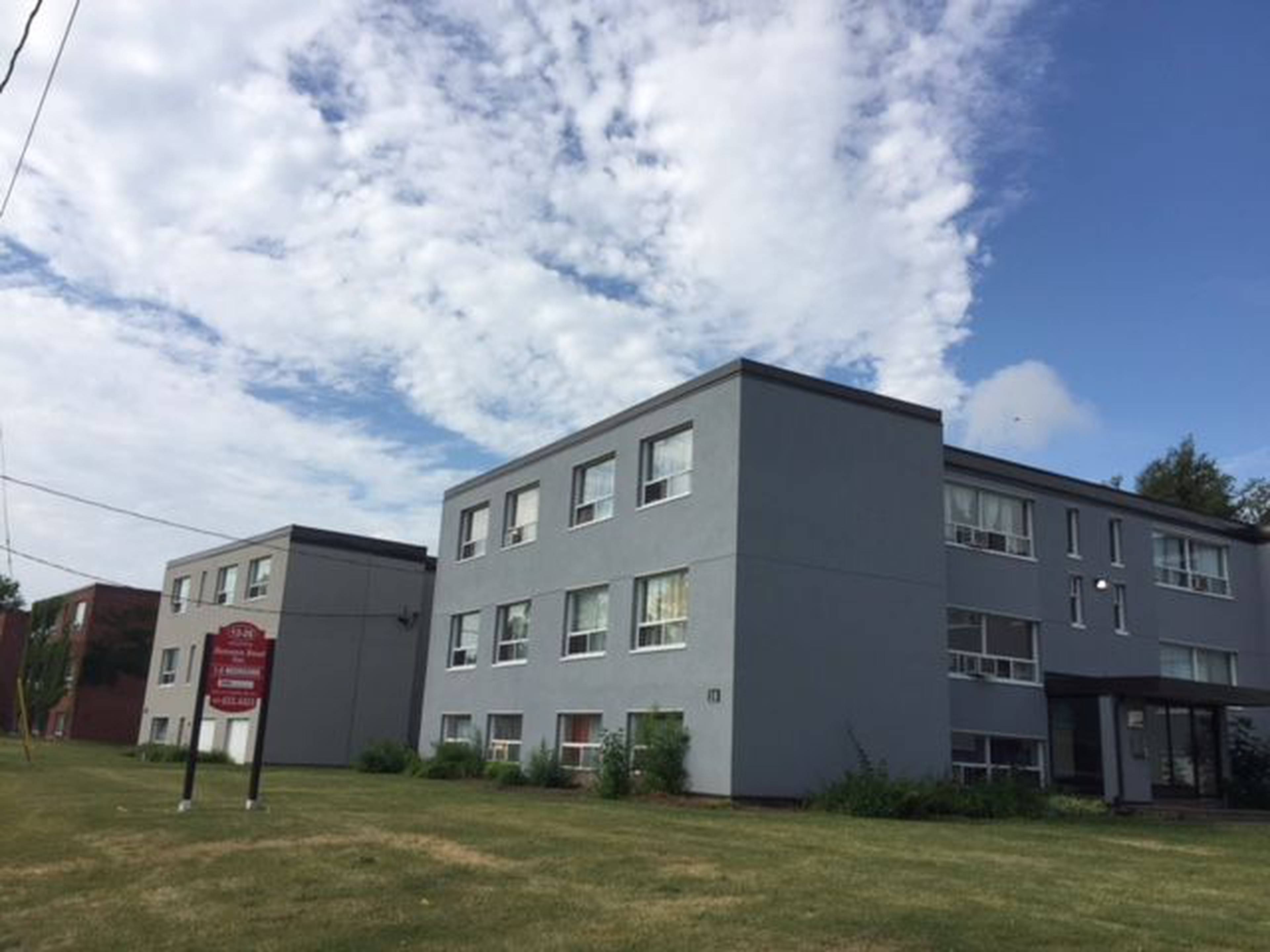 Rosseau Rd Apartment Building