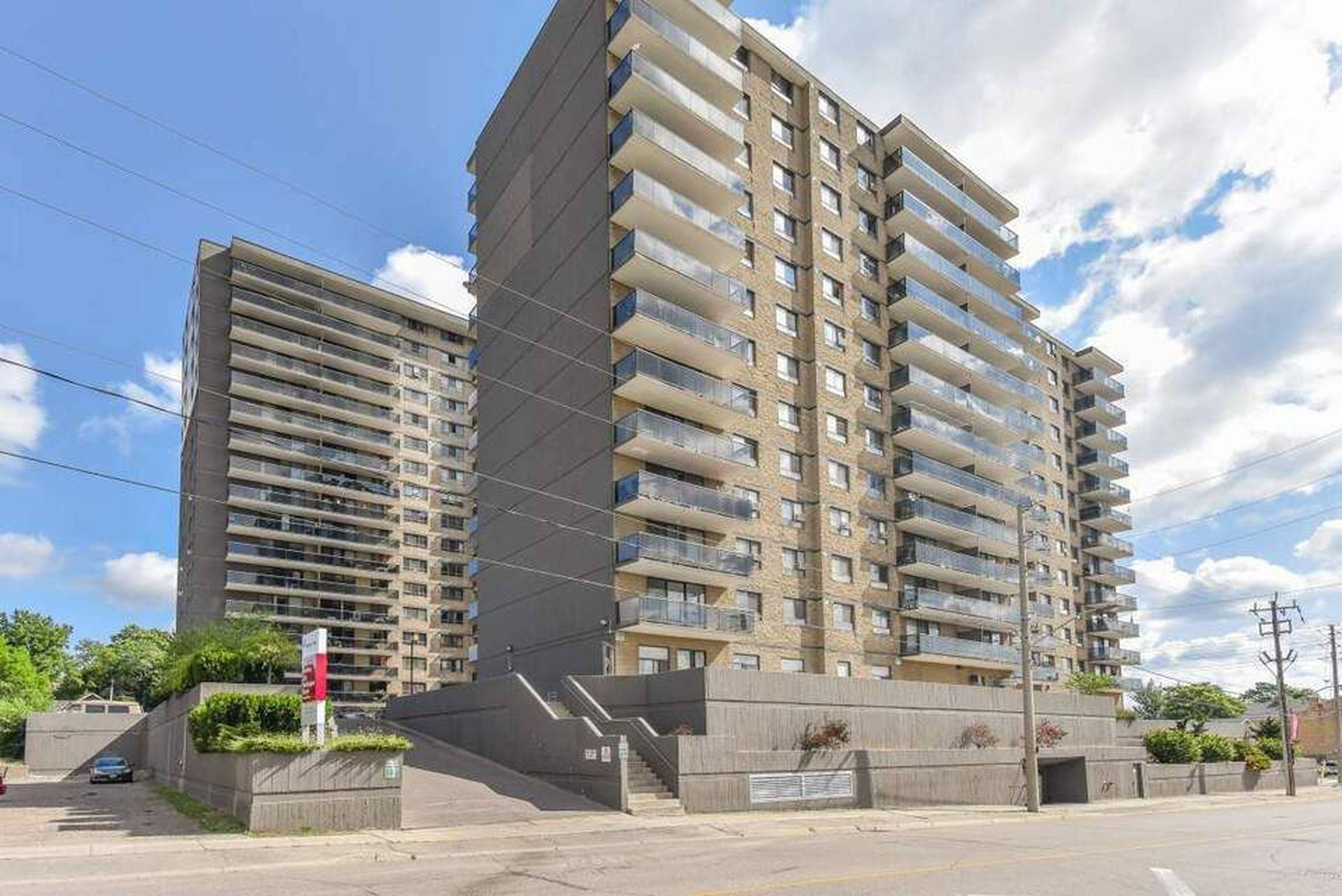 Centennial Towers Apartments for Rent 150 Darling St, Brantford, ON