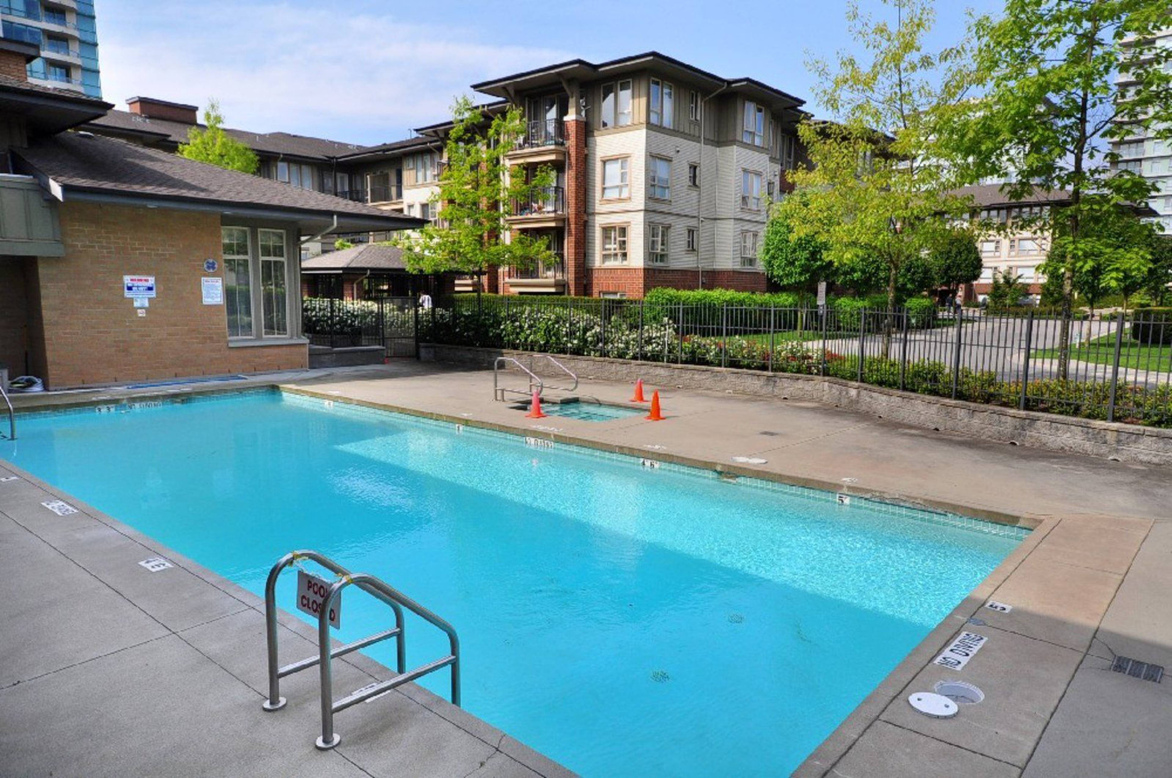 Lions Park Apartments for Rent, 5133 Garden City Rd, Richmond, BC - 3