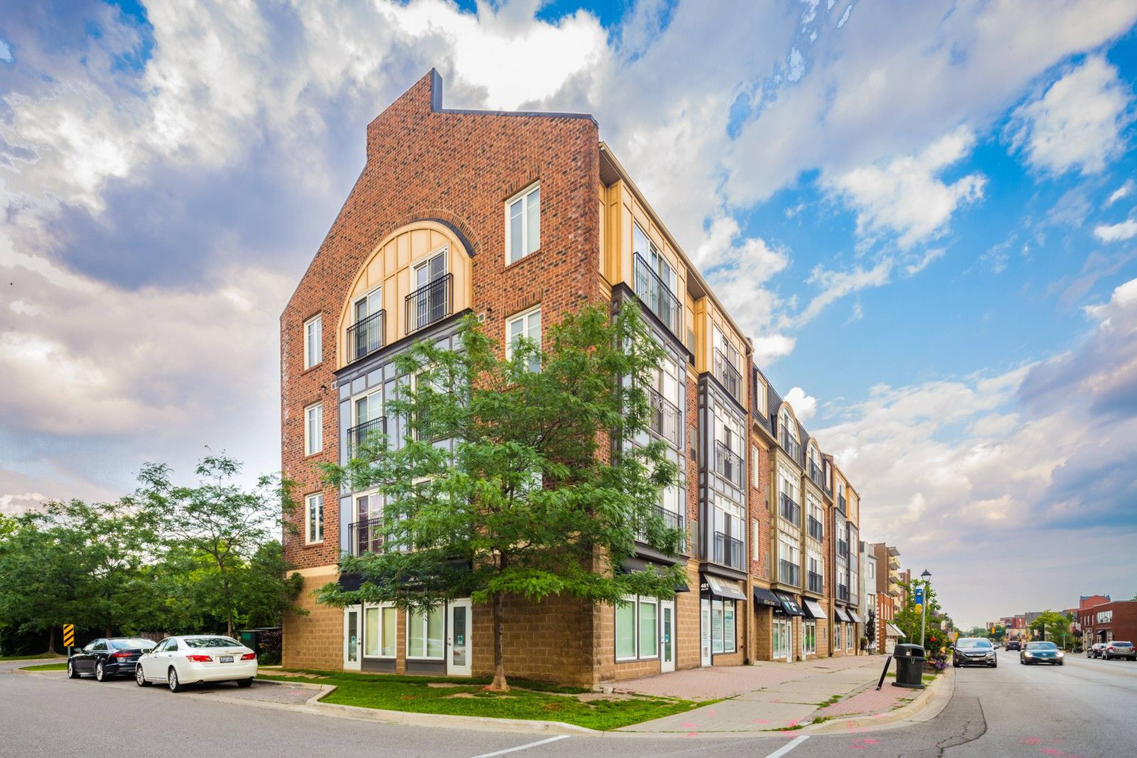 Kerr Street Studios Apartment Building