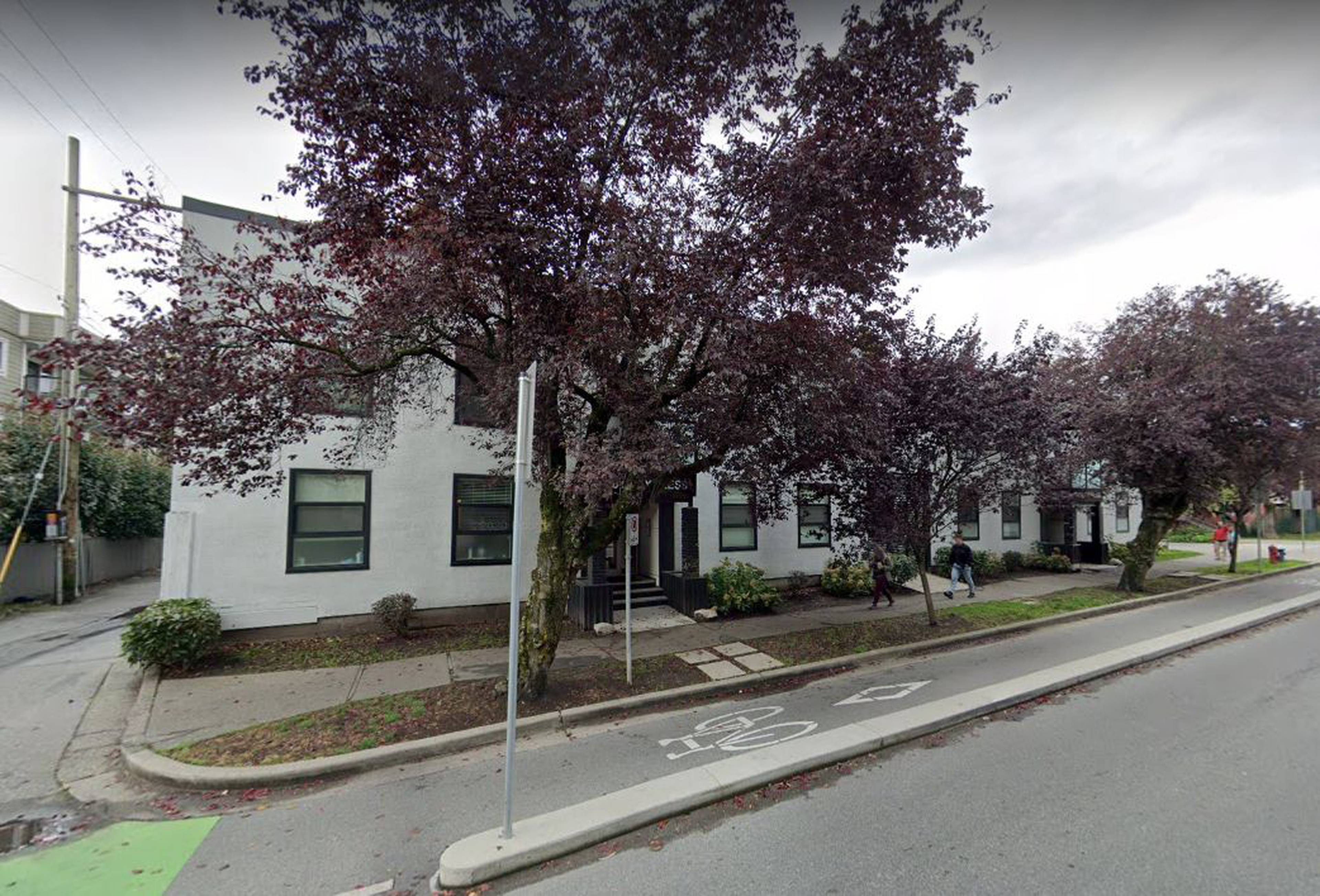1619 Cypress Apartment Building