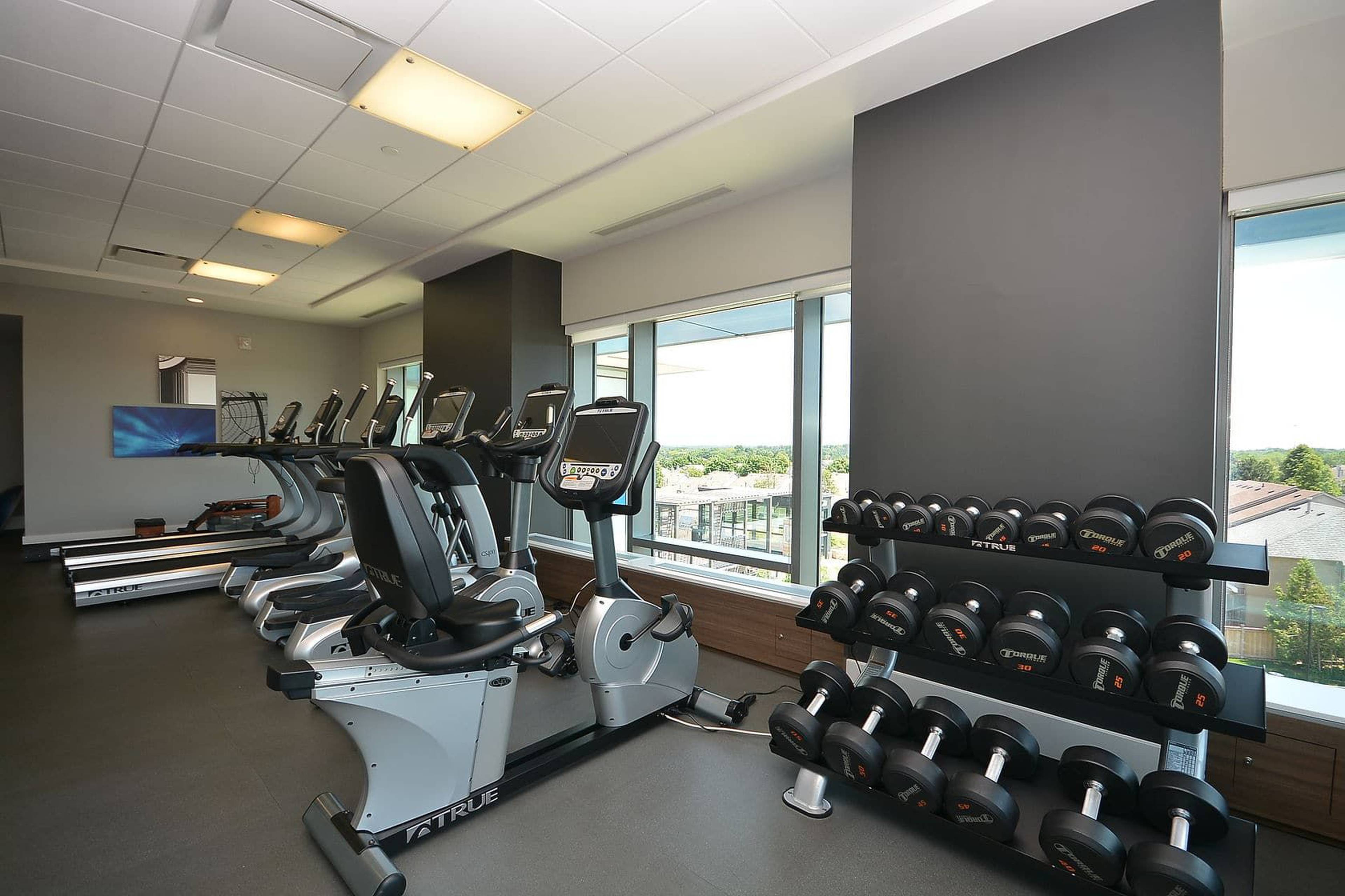 The West Tower Daniels Erin Mills 2560 Eglinton Ave W Apartments