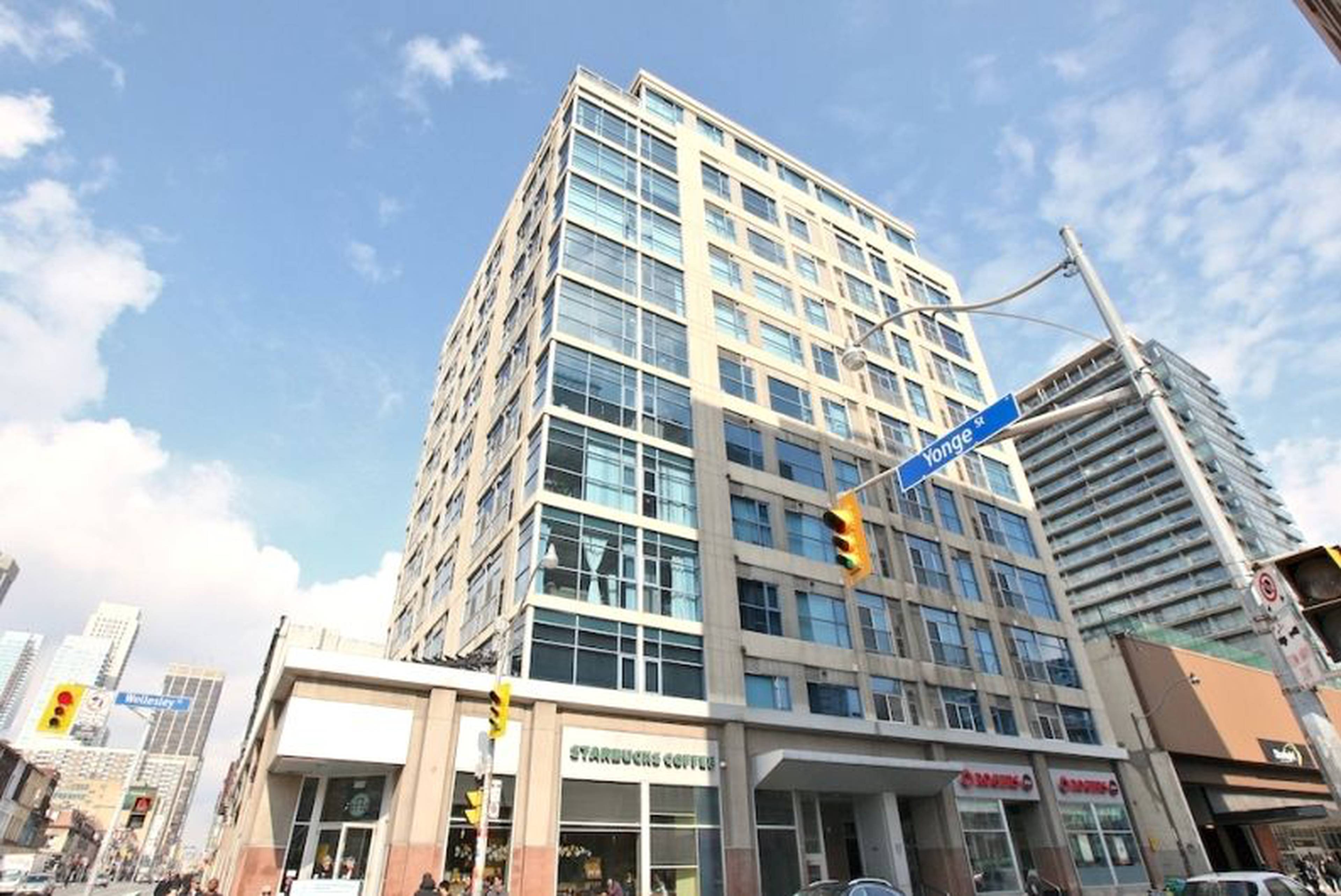 Eight Wellesley Street East 8 Wellesley St E Apartments for Rent