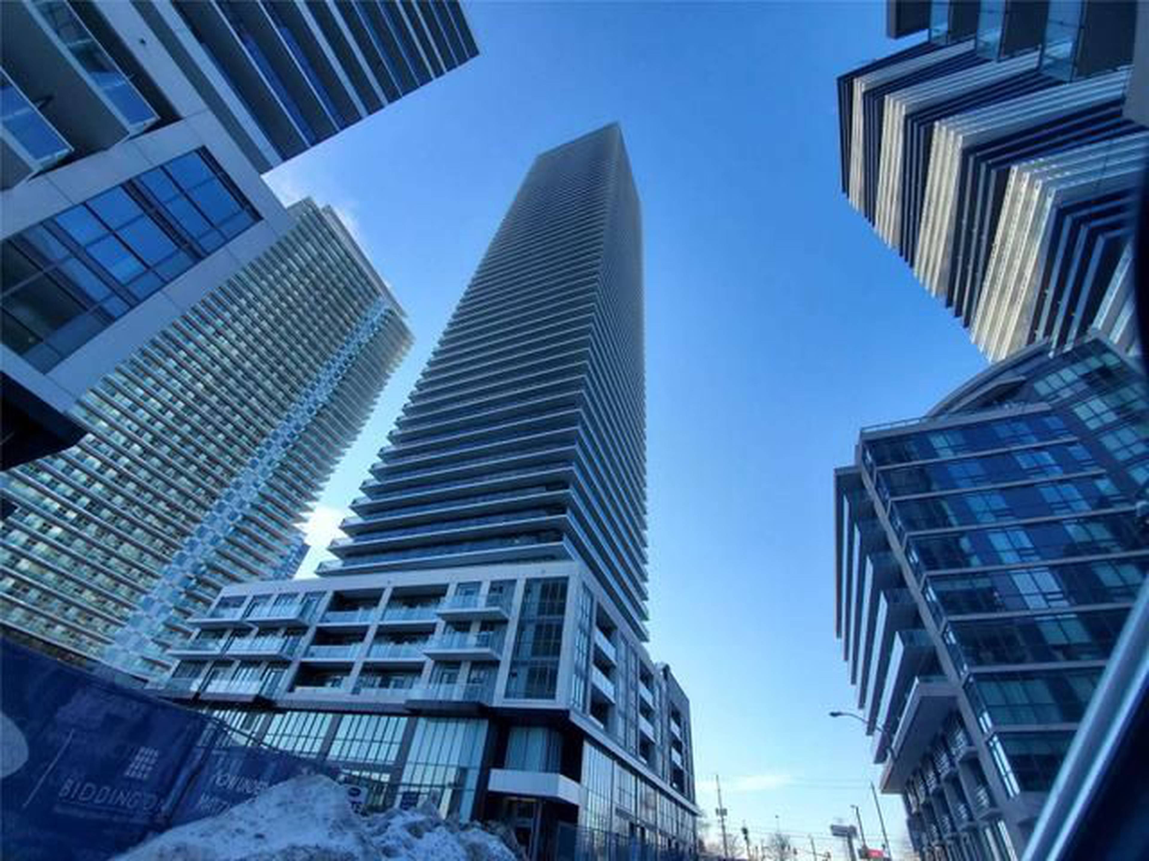 Vita on the Lake 70 Annie Craig Dr Apartments for Rent Etobicoke