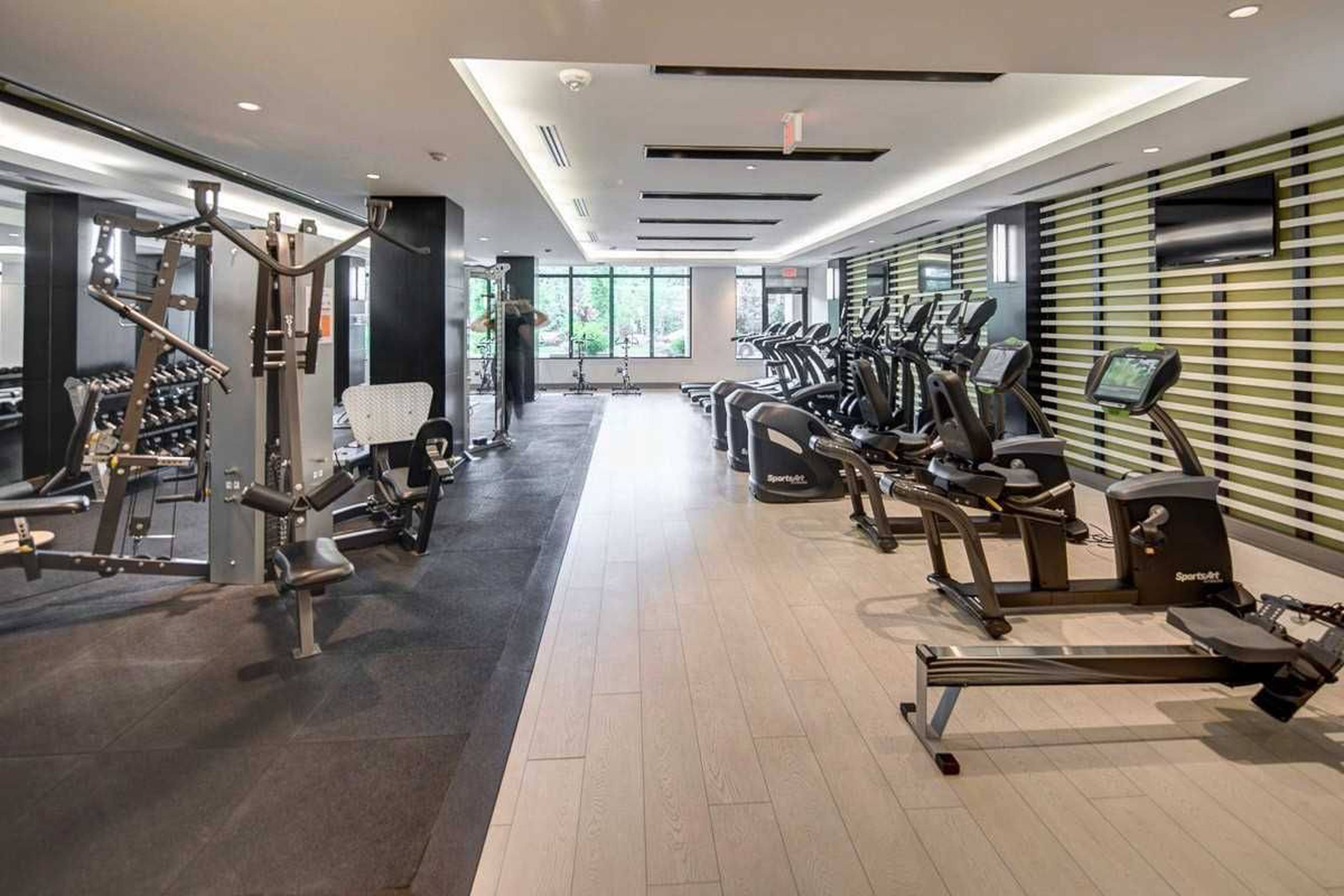 Two Old Mill 2 Old Mill Dr Apartments for Rent Toronto liv.rent