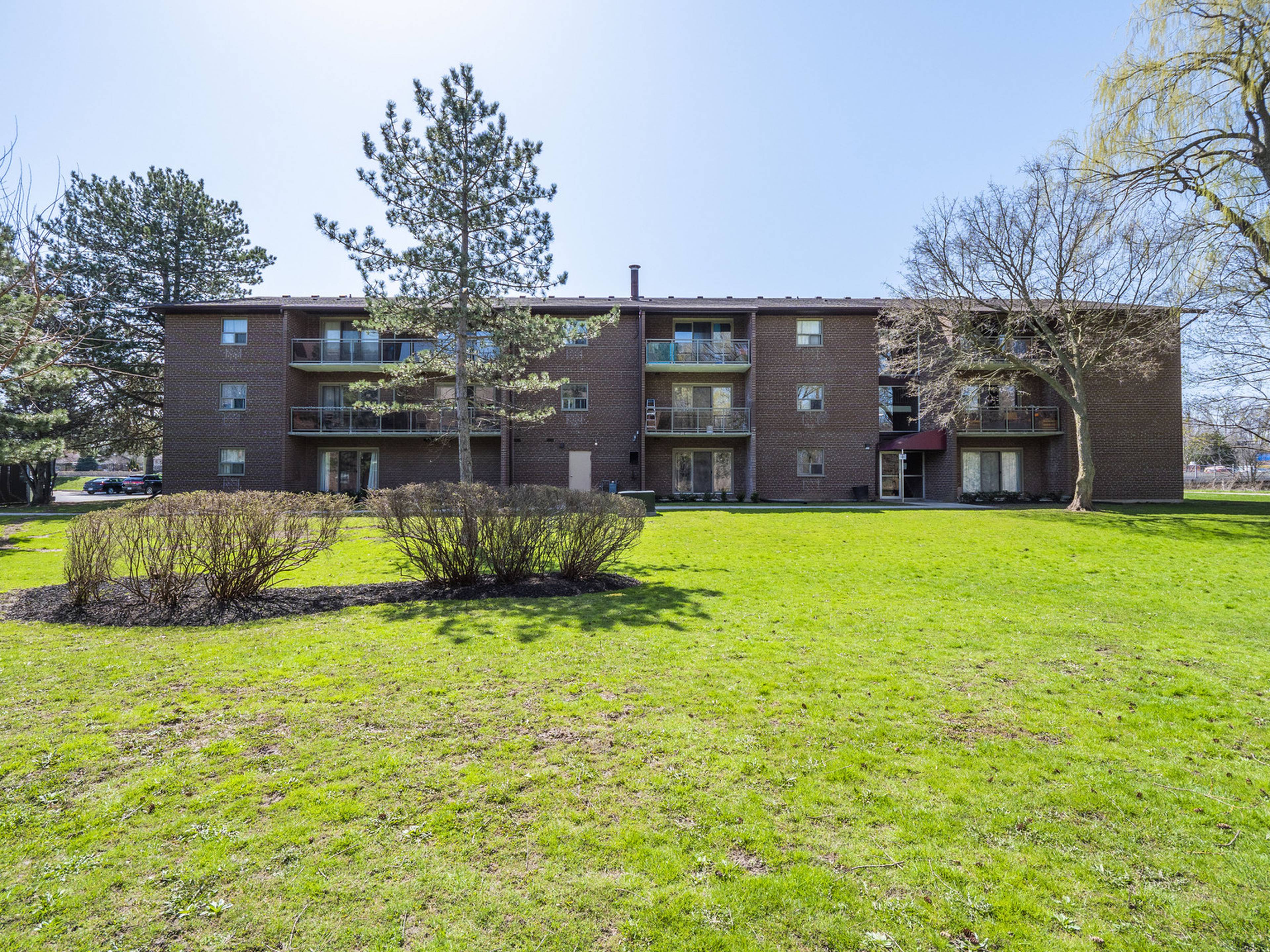 660 Fanshawe Park Road East 640650660 Fanshawe Park Road East Apartments for Rent London