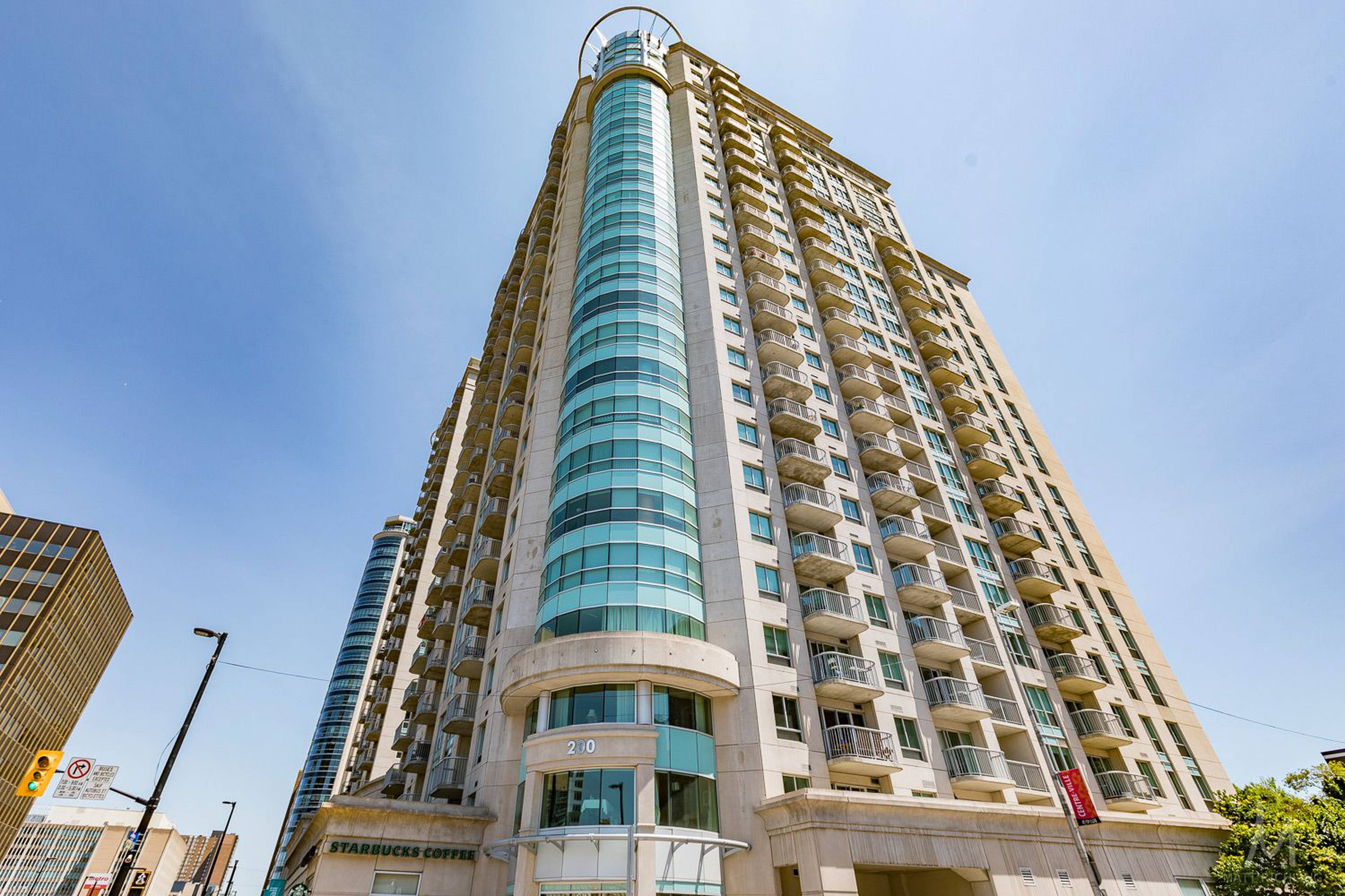 Claridge Plaza Apartment Building