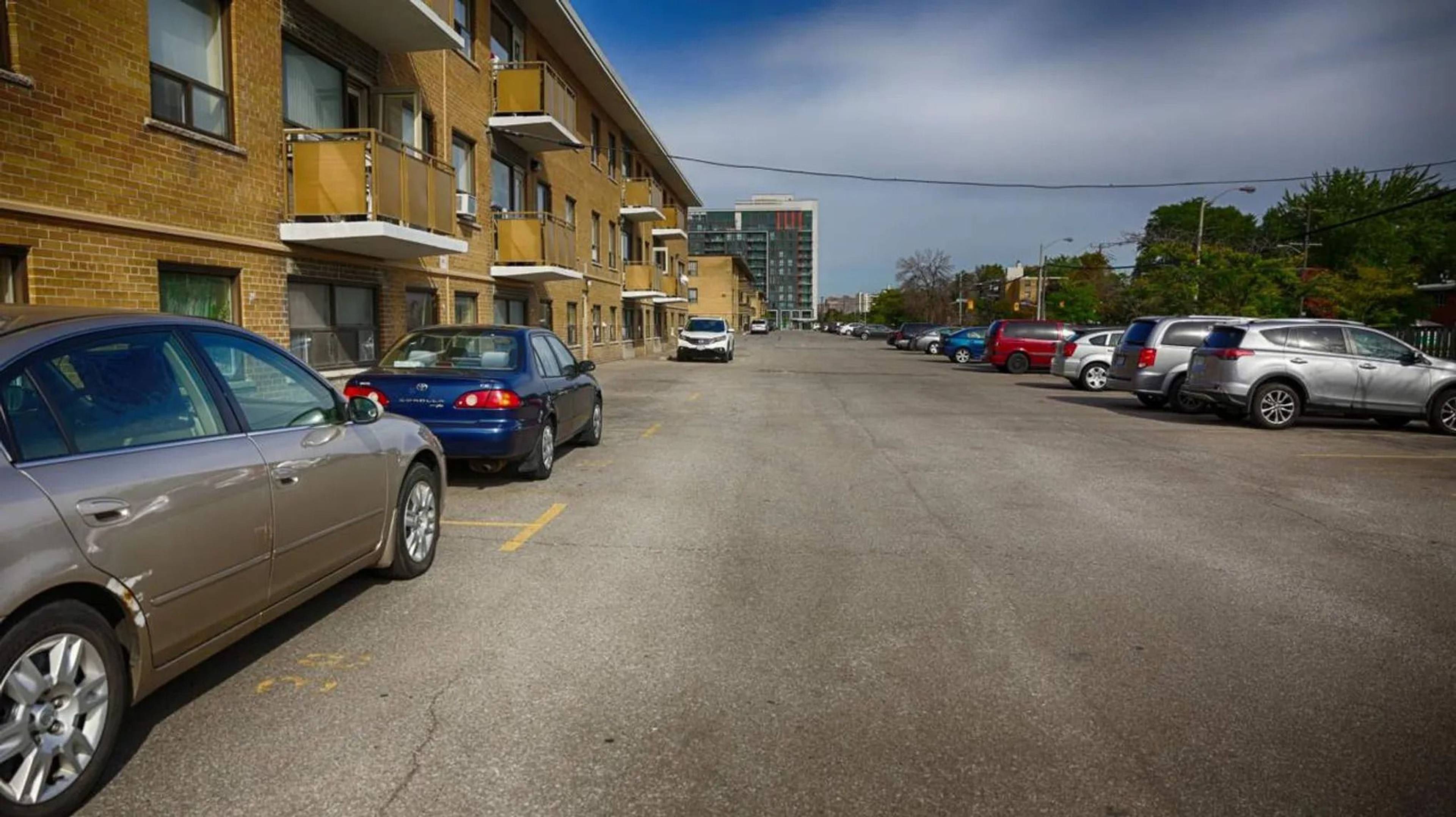 The Jansusie 5, 15 Jansusie Rd Apartments for Rent Etobicoke liv.rent