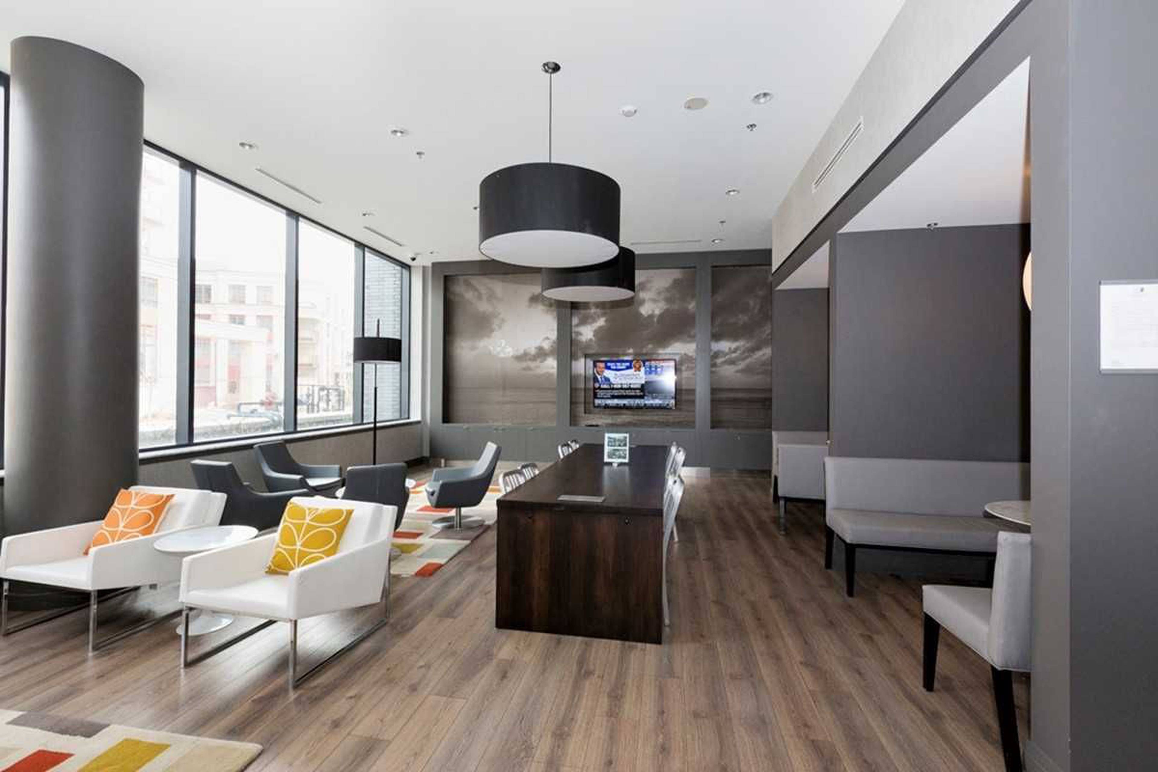 NY2 Apartments for Rent, 18 Rean Dr, North York, ON - 2