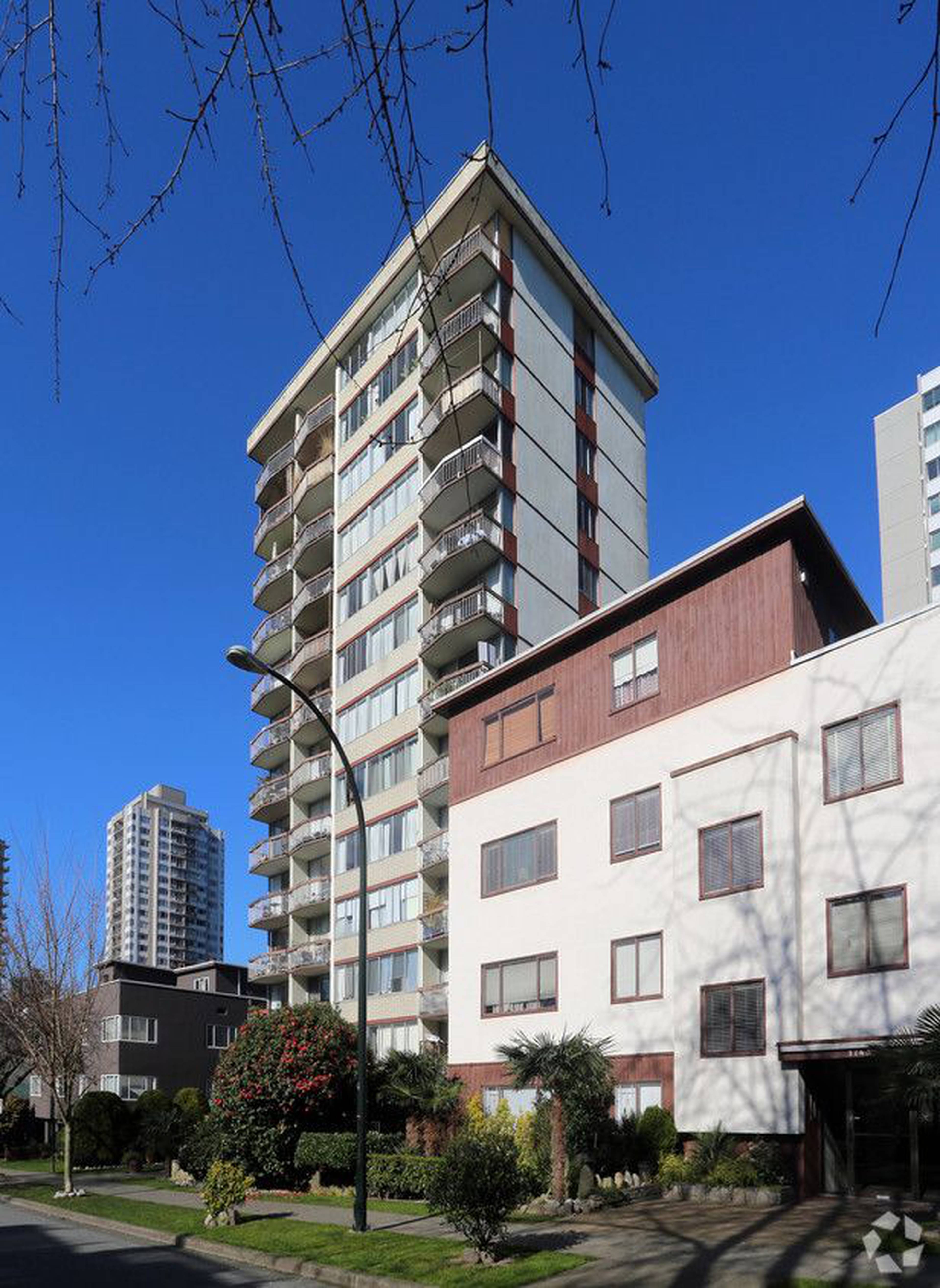 Sundowner Apartments 1765 Pendrell St Apartments for Rent Vancouver