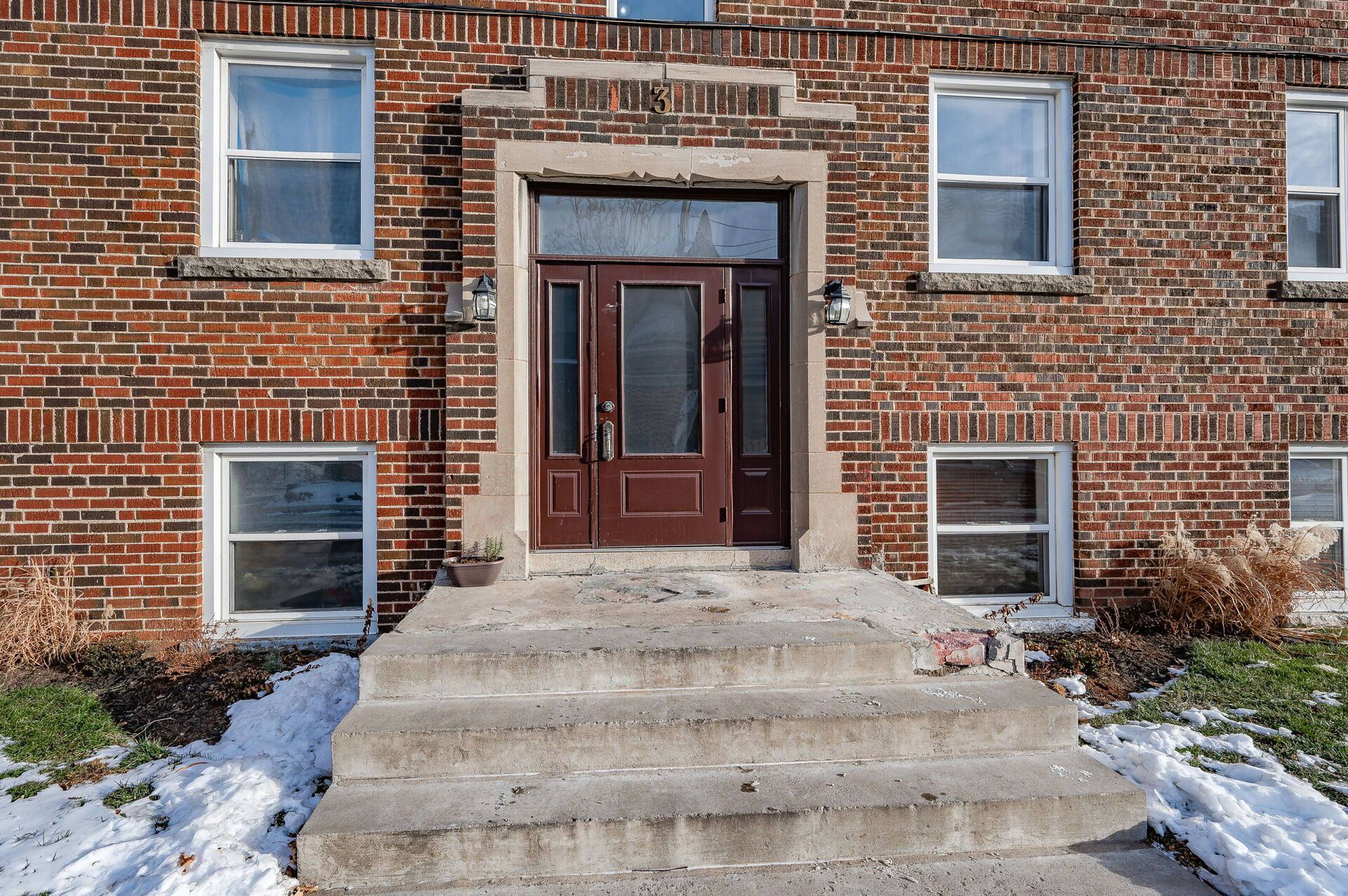 ber Ave 3 ber Ave Apartments for Rent Hamilton liv.rent