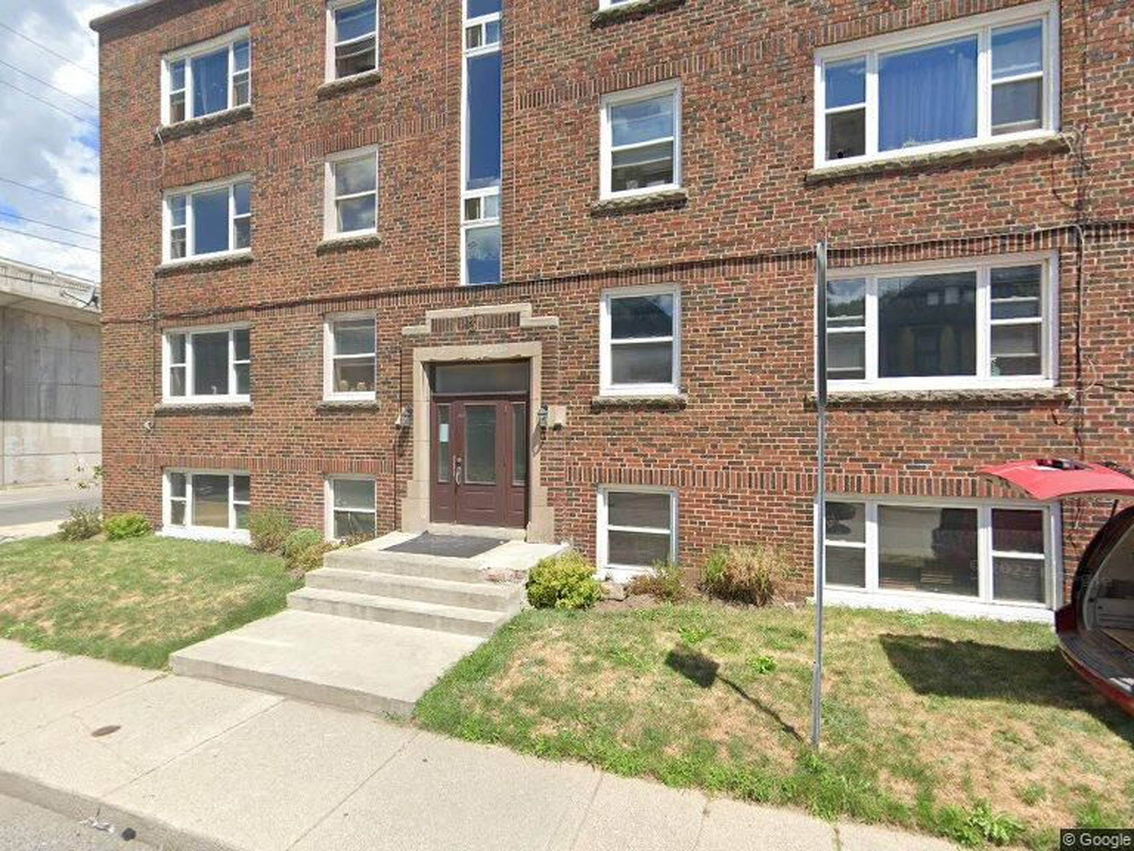 ber Ave 3 ber Ave Apartments for Rent Hamilton liv.rent