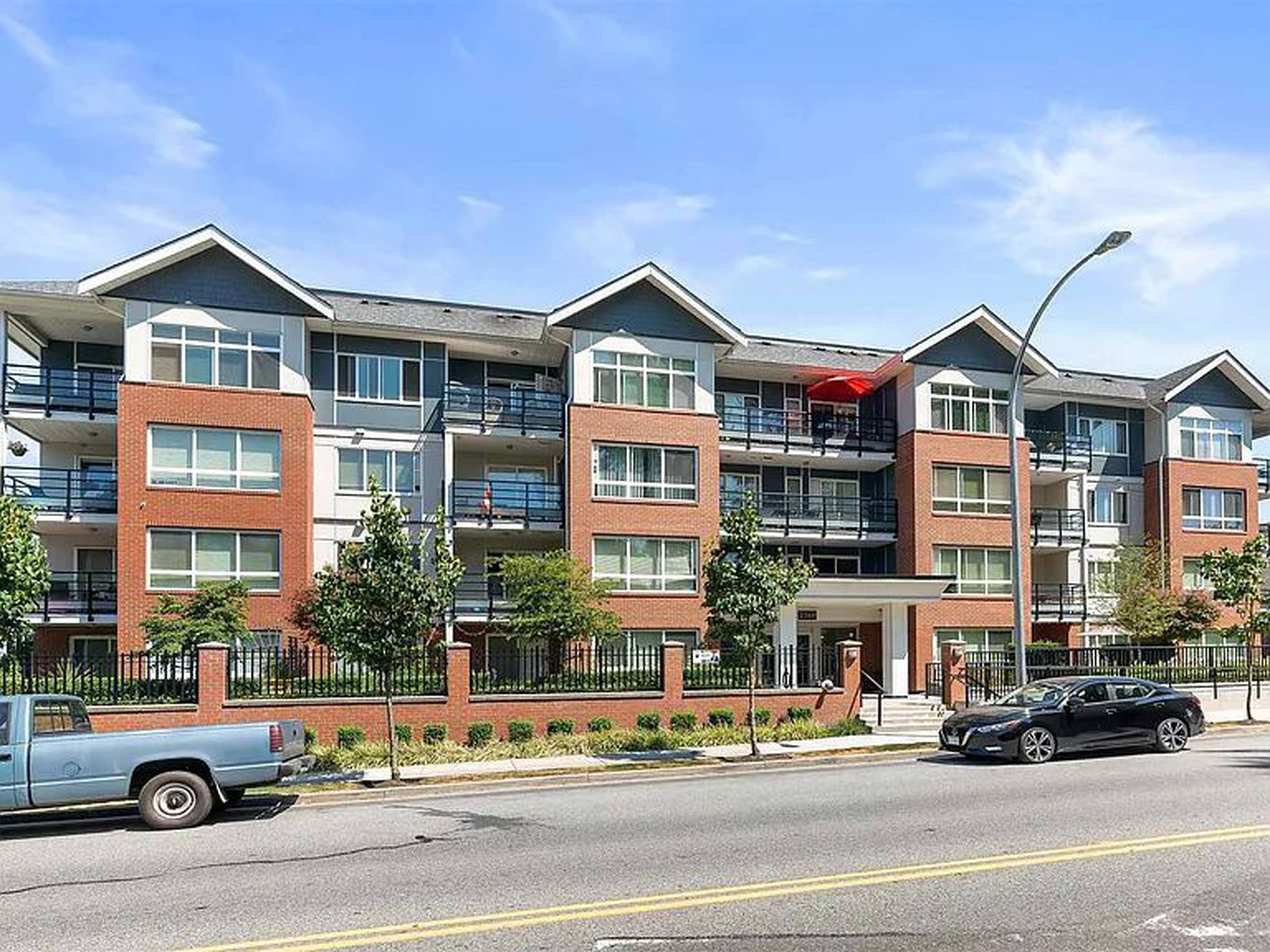 Uptown Pointe 2268 Shaughnessy St Apartments for Rent Port Coquitlam